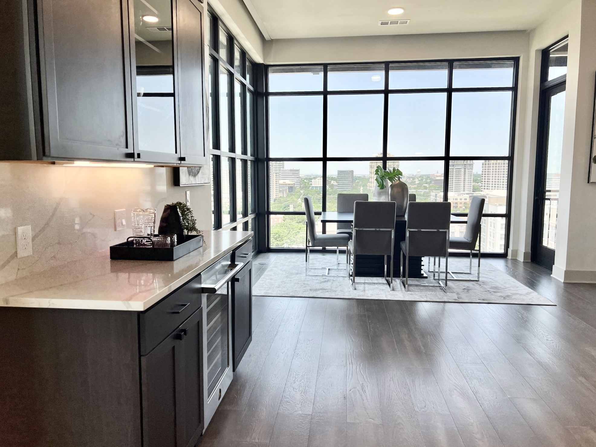 3330 Oak Grove Drive Dallas TX 75204
