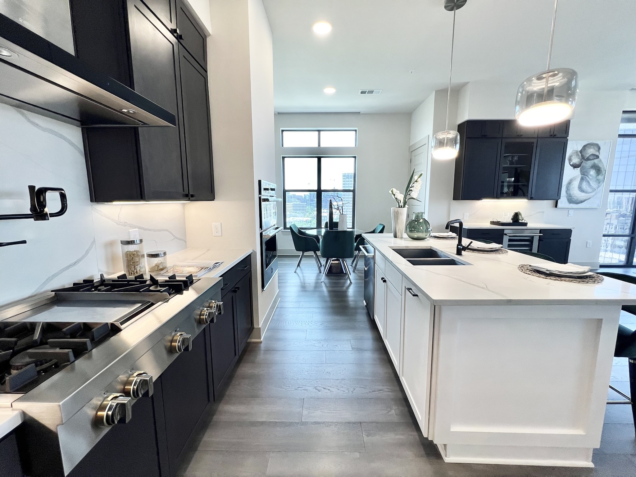 3330 Oak Grove Drive Dallas TX 75204
