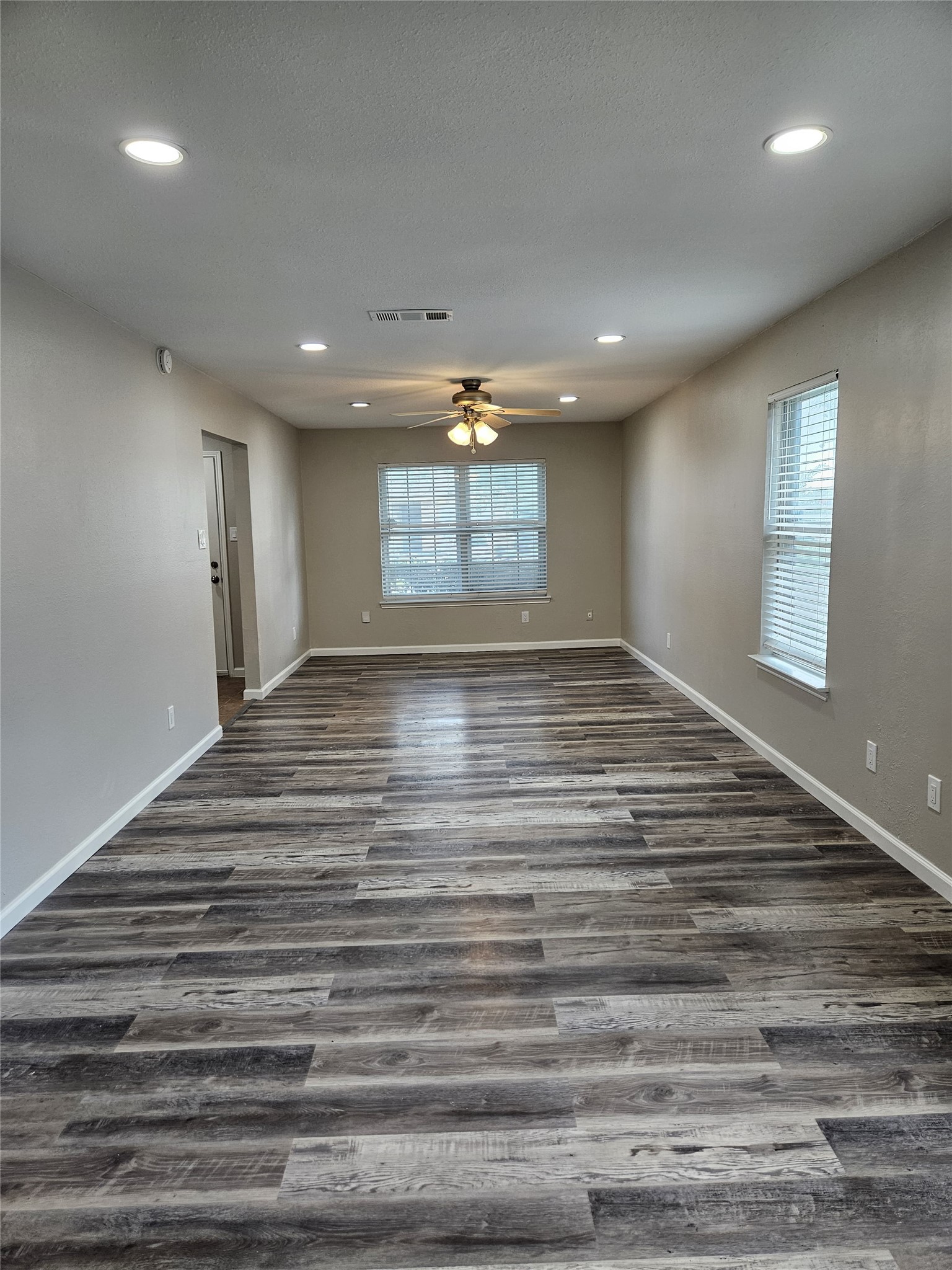 9431 Jill Lane Dallas TX 75227