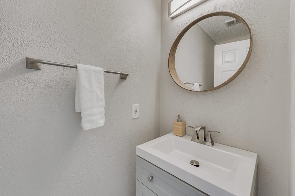 8324 Autumncrest Court Dallas TX 75249