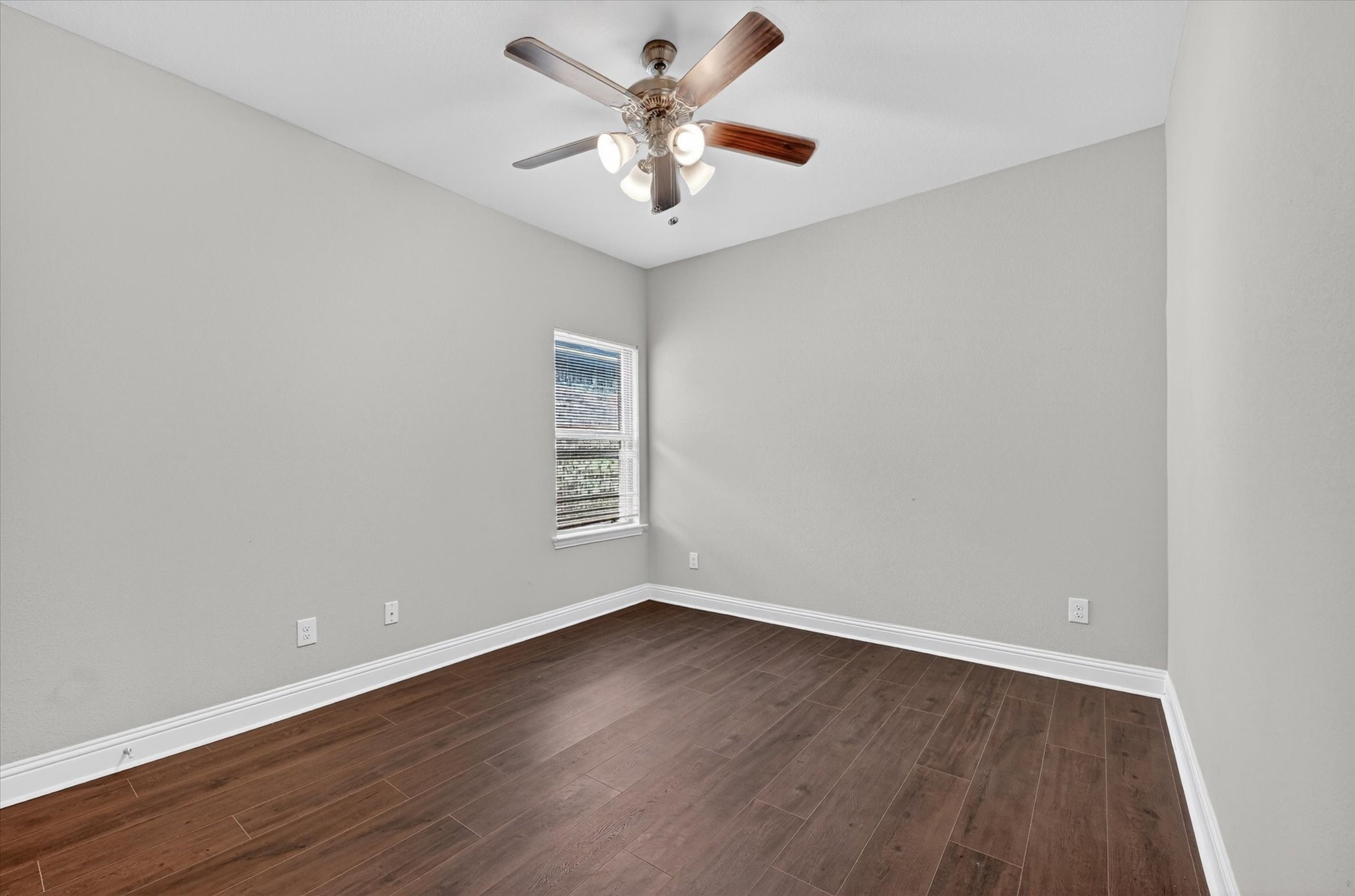 7815 Cottonwood Drive Greenville TX 75402