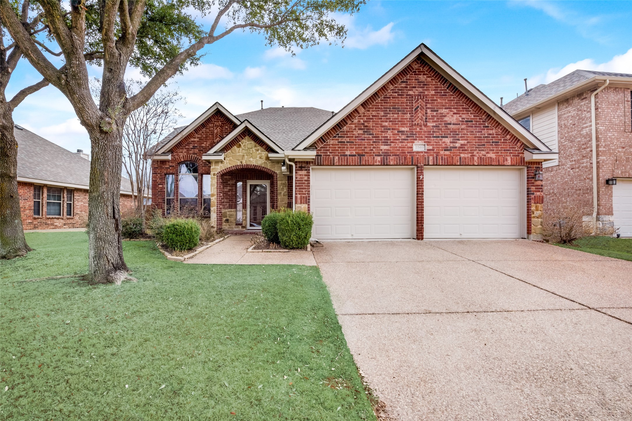 2569 Pinnacle Point Drive Grand Prairie TX 75054