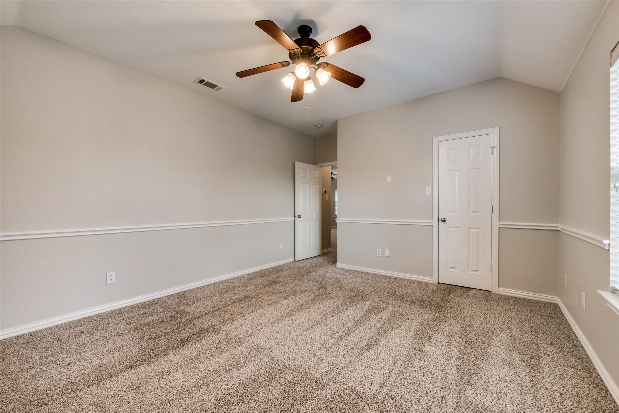 2569 Pinnacle Point Drive Grand Prairie TX 75054