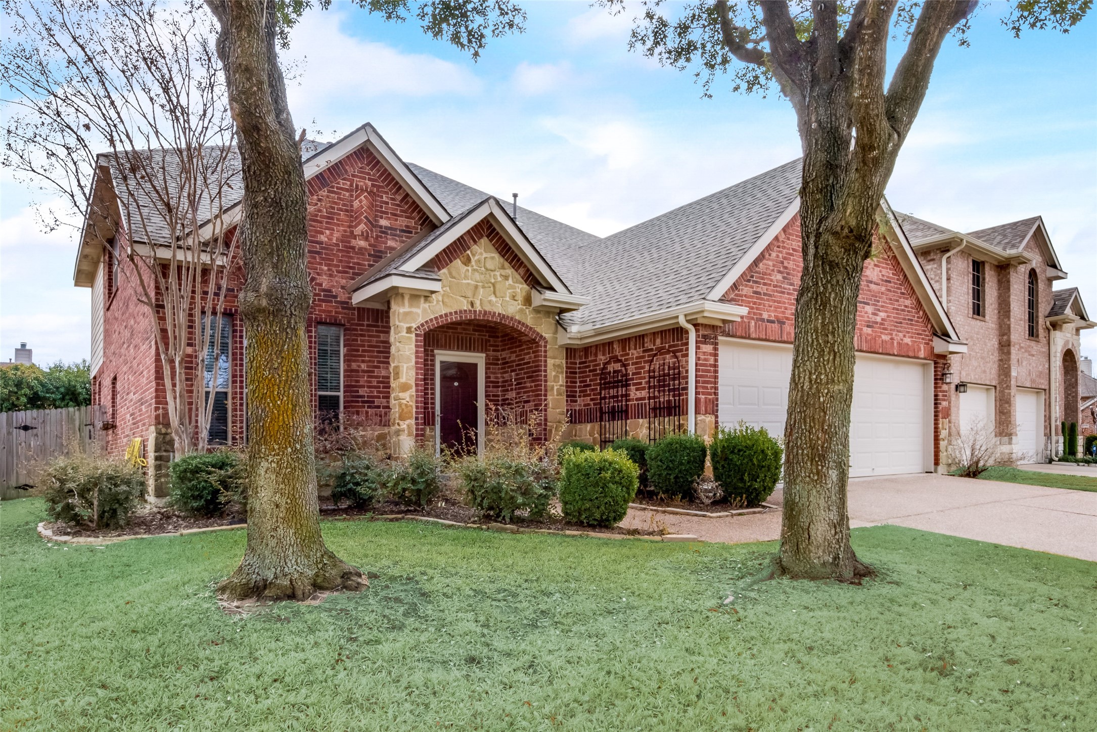 2569 Pinnacle Point Drive Grand Prairie TX 75054