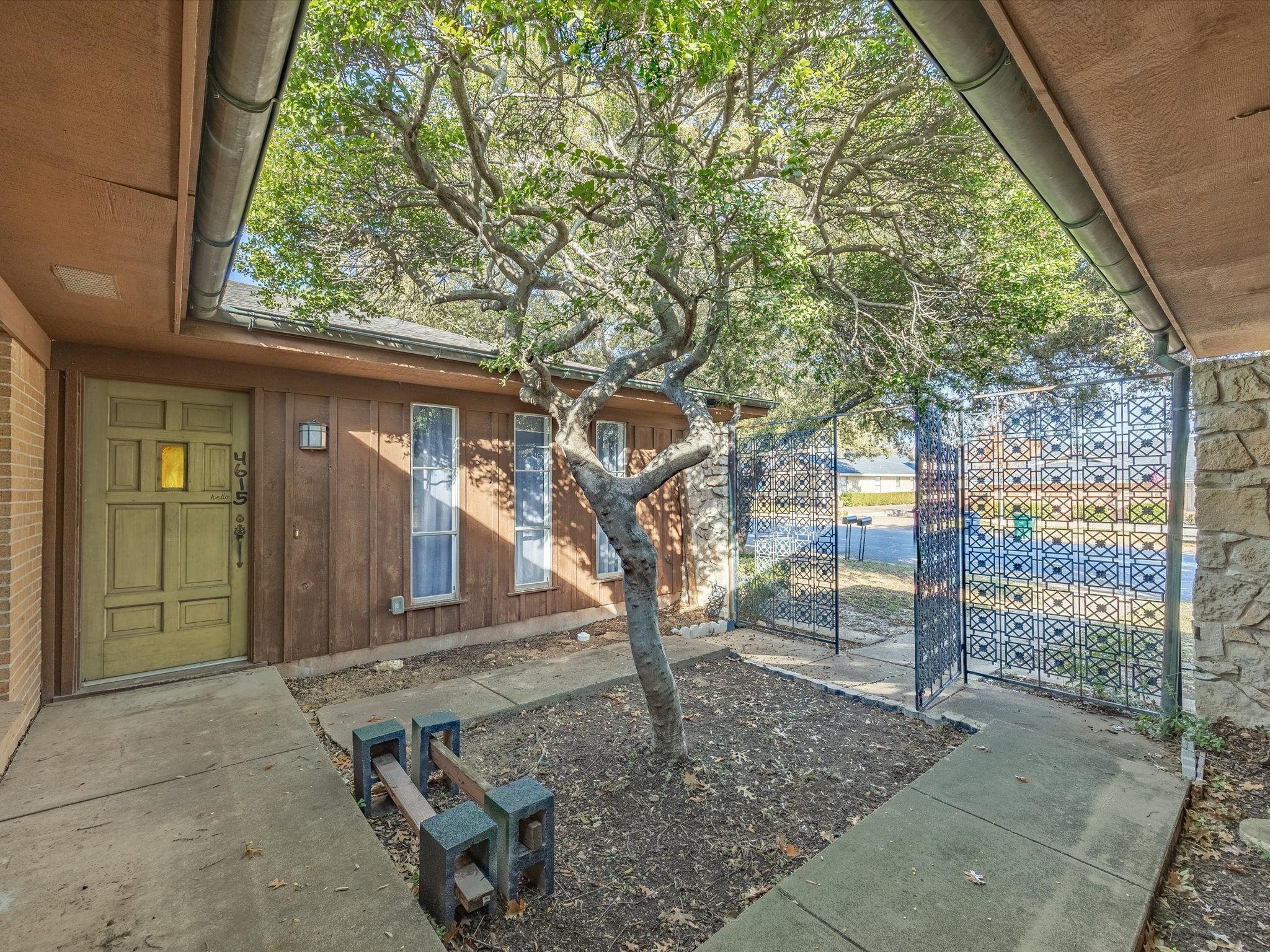 4613 Ranch View Road Fort Worth TX 76109