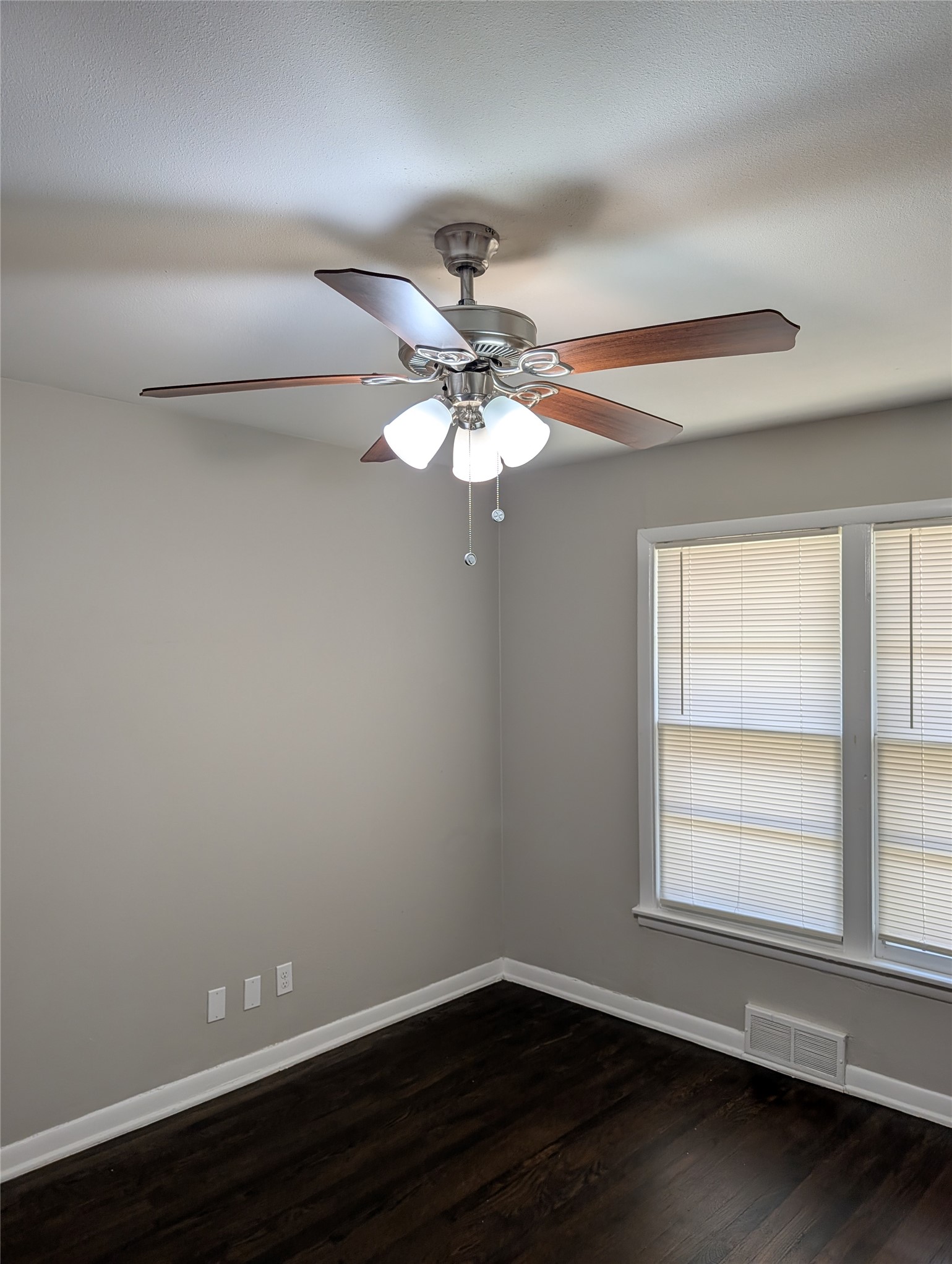 3745 Willomet Avenue Fort Worth TX 76133