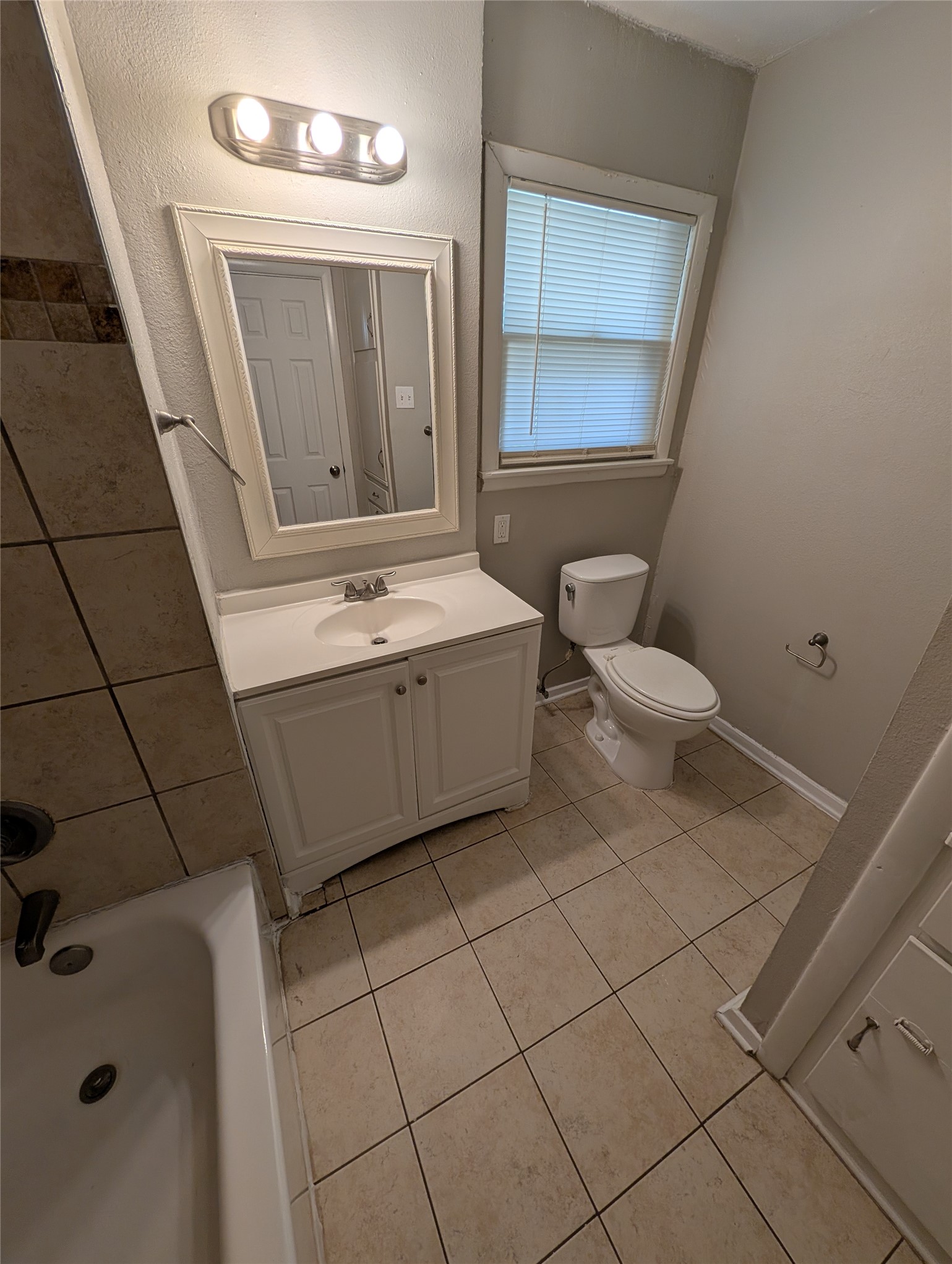 3745 Willomet Avenue Fort Worth TX 76133