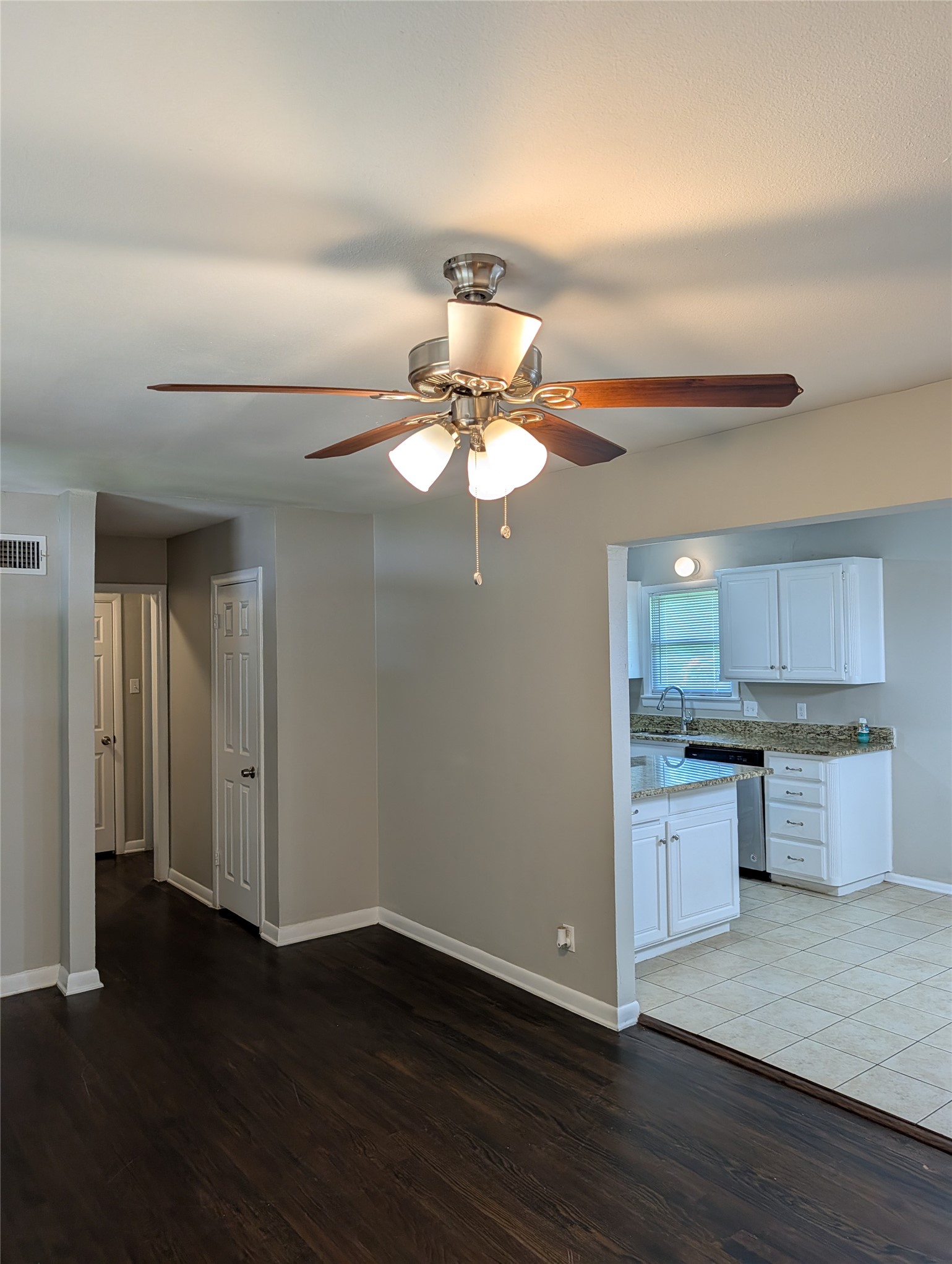 3745 Willomet Avenue Fort Worth TX 76133