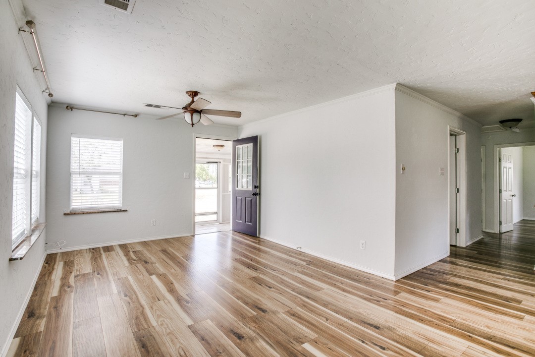 508 N Pine Street Roanoke TX 76262