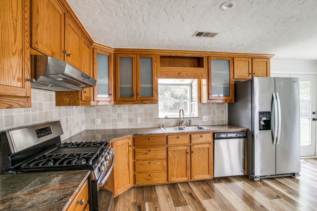 508 N Pine Street Roanoke TX 76262