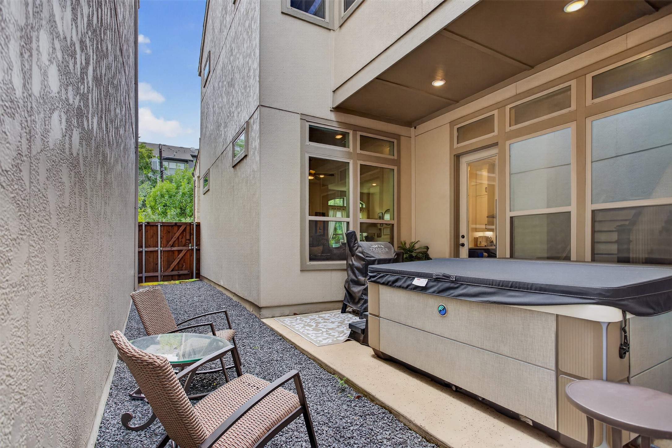 5137 Artemesia Lane Dallas TX 75209