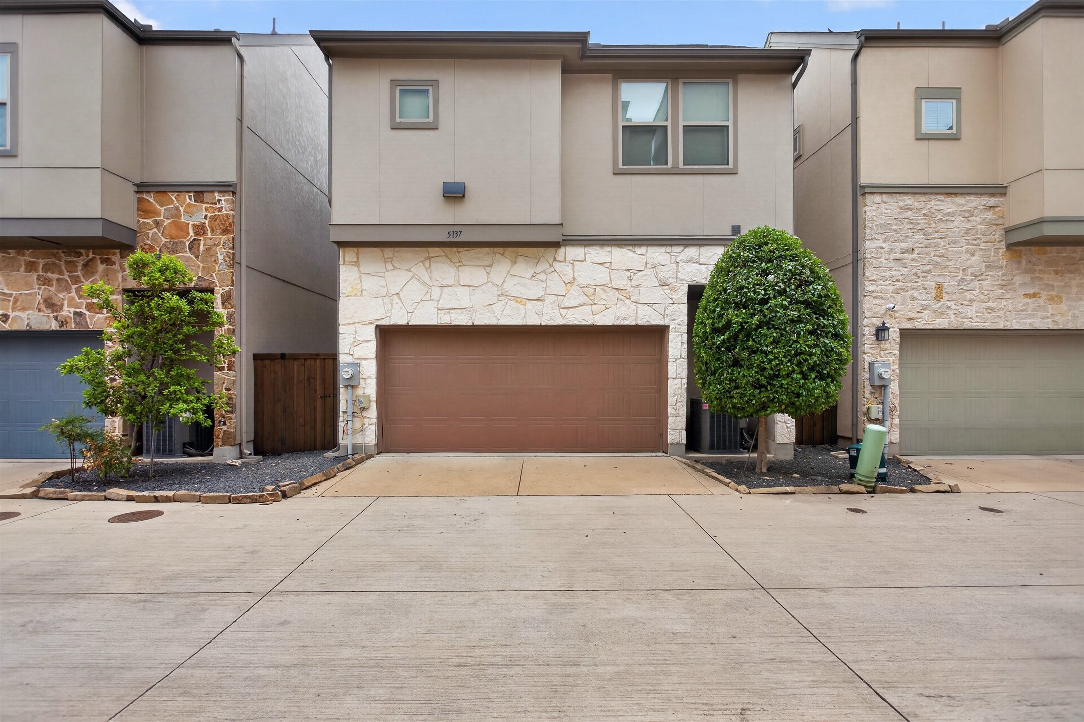 5137 Artemesia Lane Dallas TX 75209