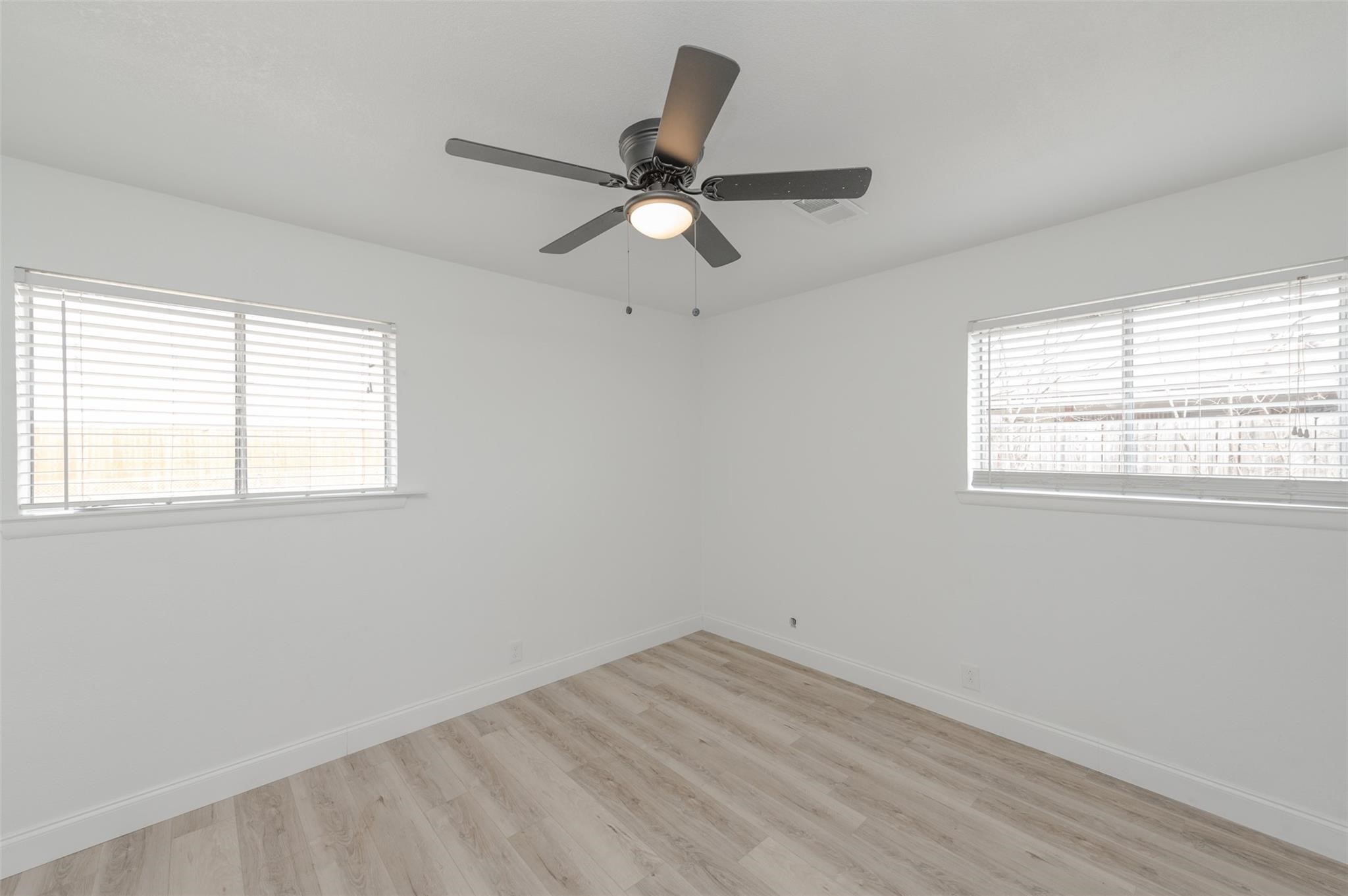 713 Sun Valley Drive Denton TX 76209