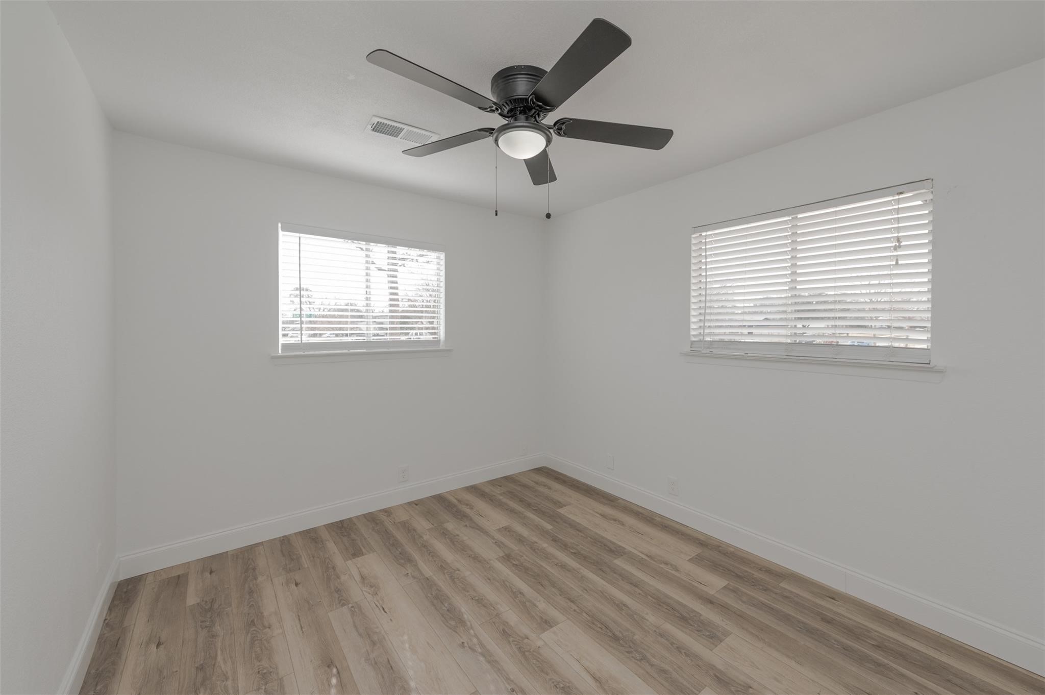 713 Sun Valley Drive Denton TX 76209