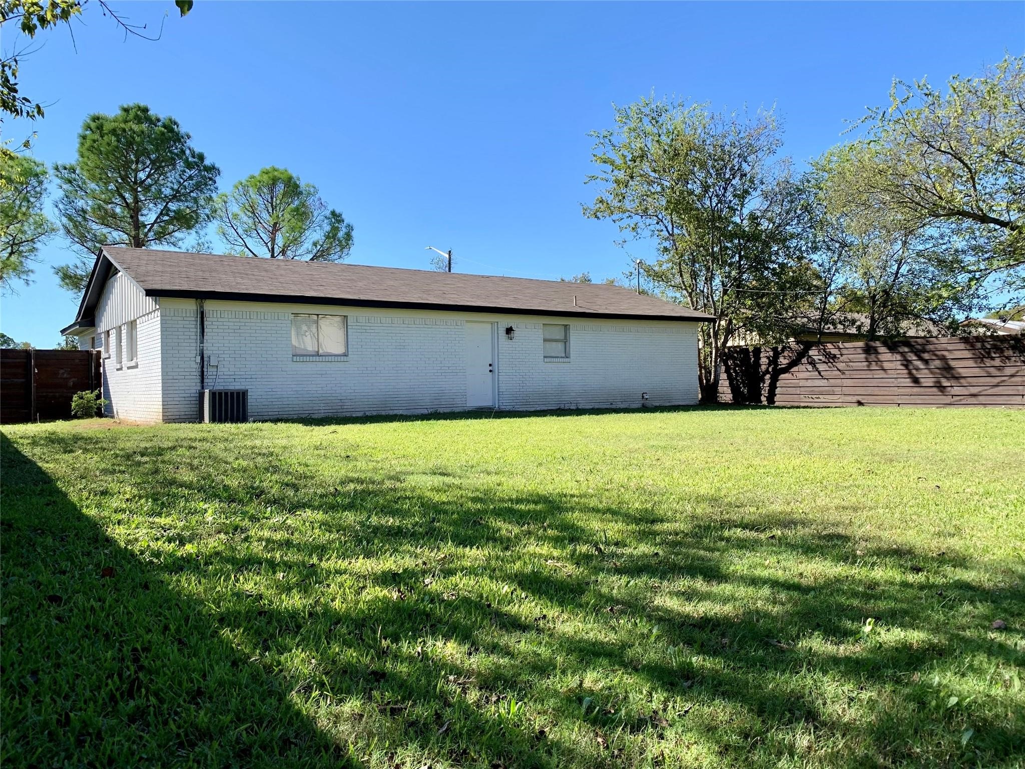 713 Sun Valley Drive Denton TX 76209