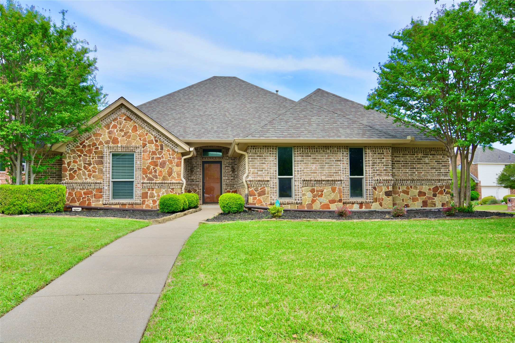 1 Leighton Court Mansfield TX 76063