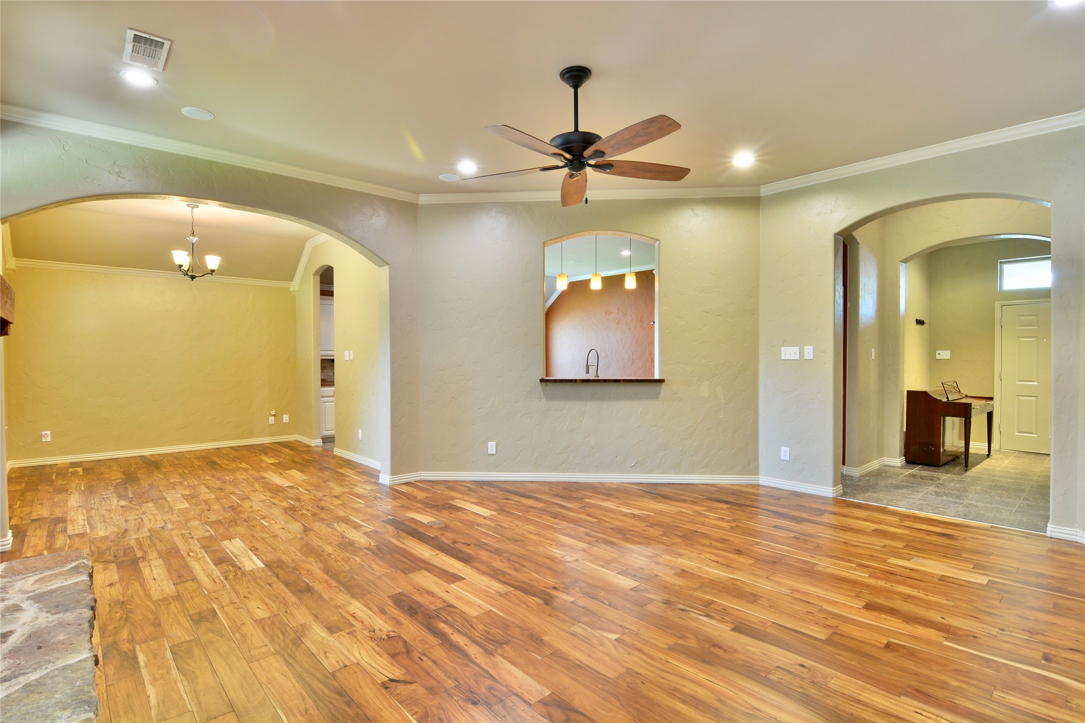 1 Leighton Court Mansfield TX 76063