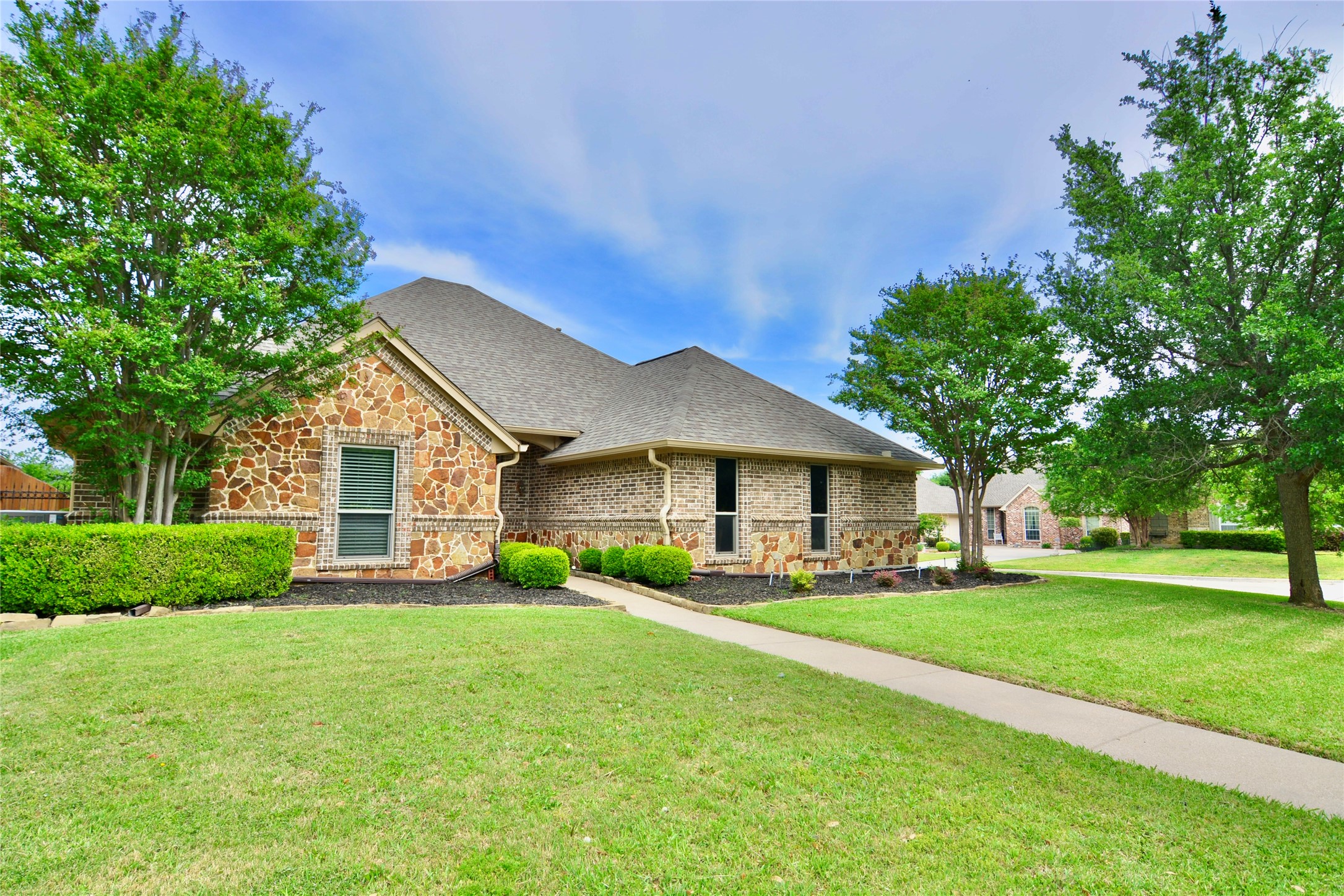 1 Leighton Court Mansfield TX 76063