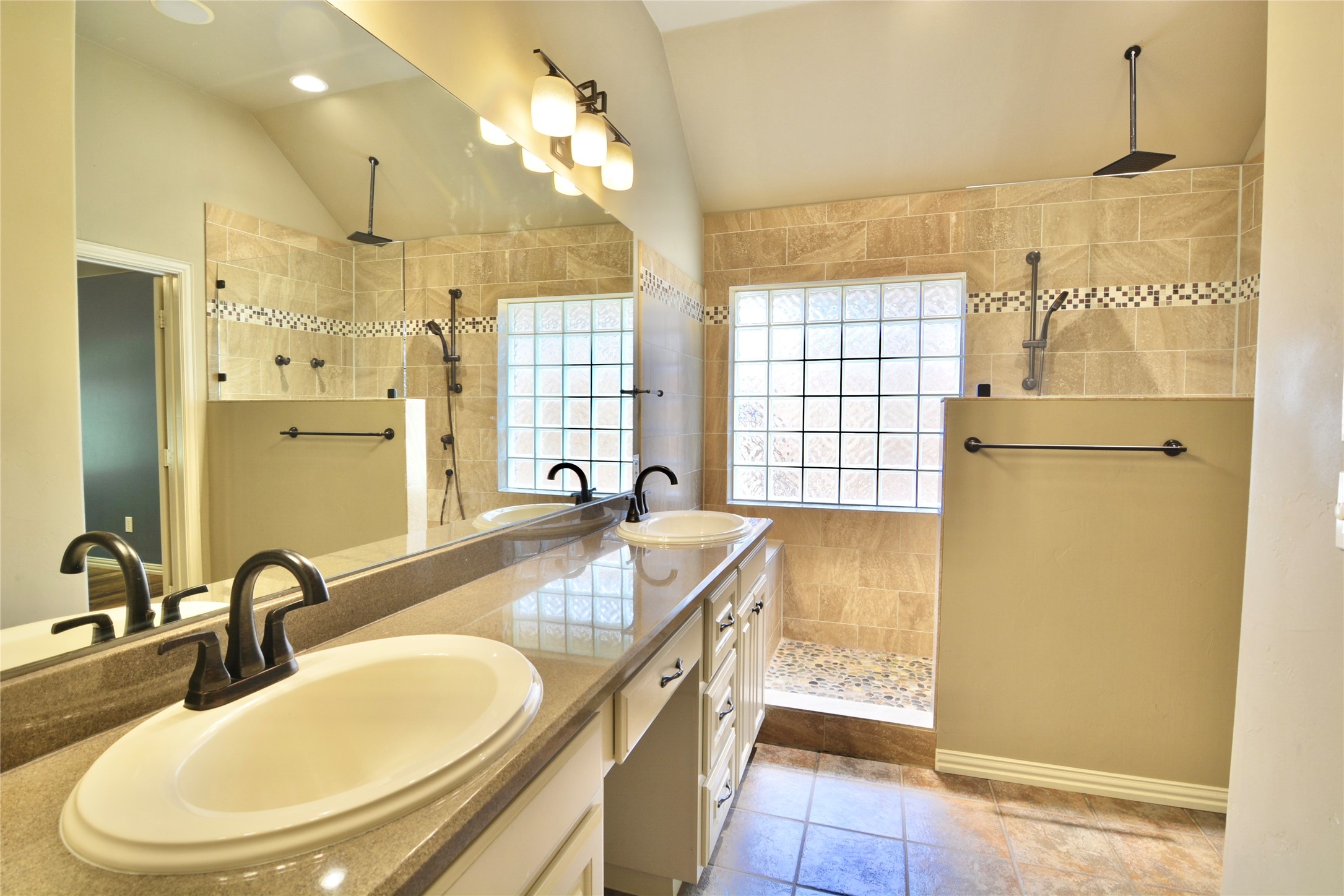 1 Leighton Court Mansfield TX 76063