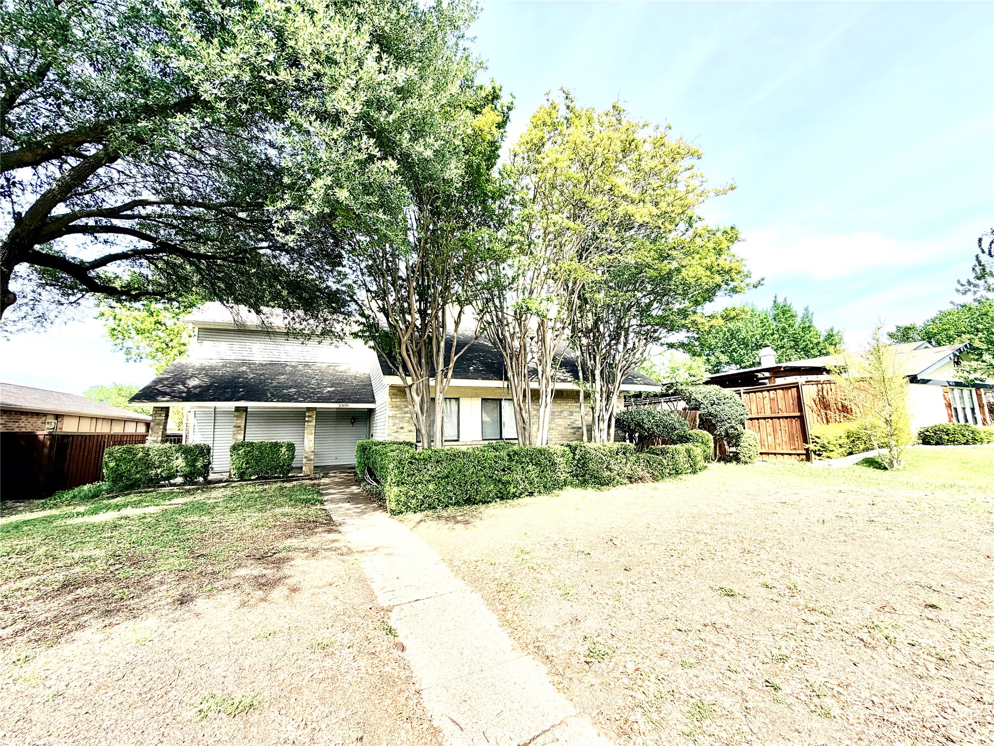 3309 Ivanhoe Lane Garland TX 75044