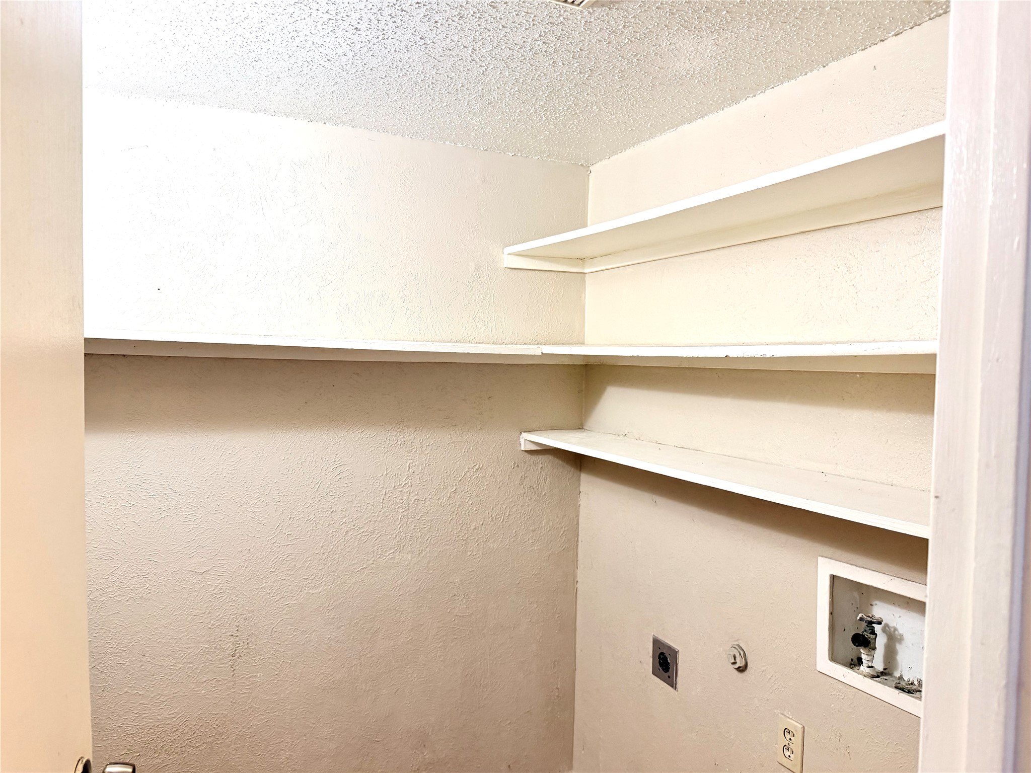 3309 Ivanhoe Lane Garland TX 75044