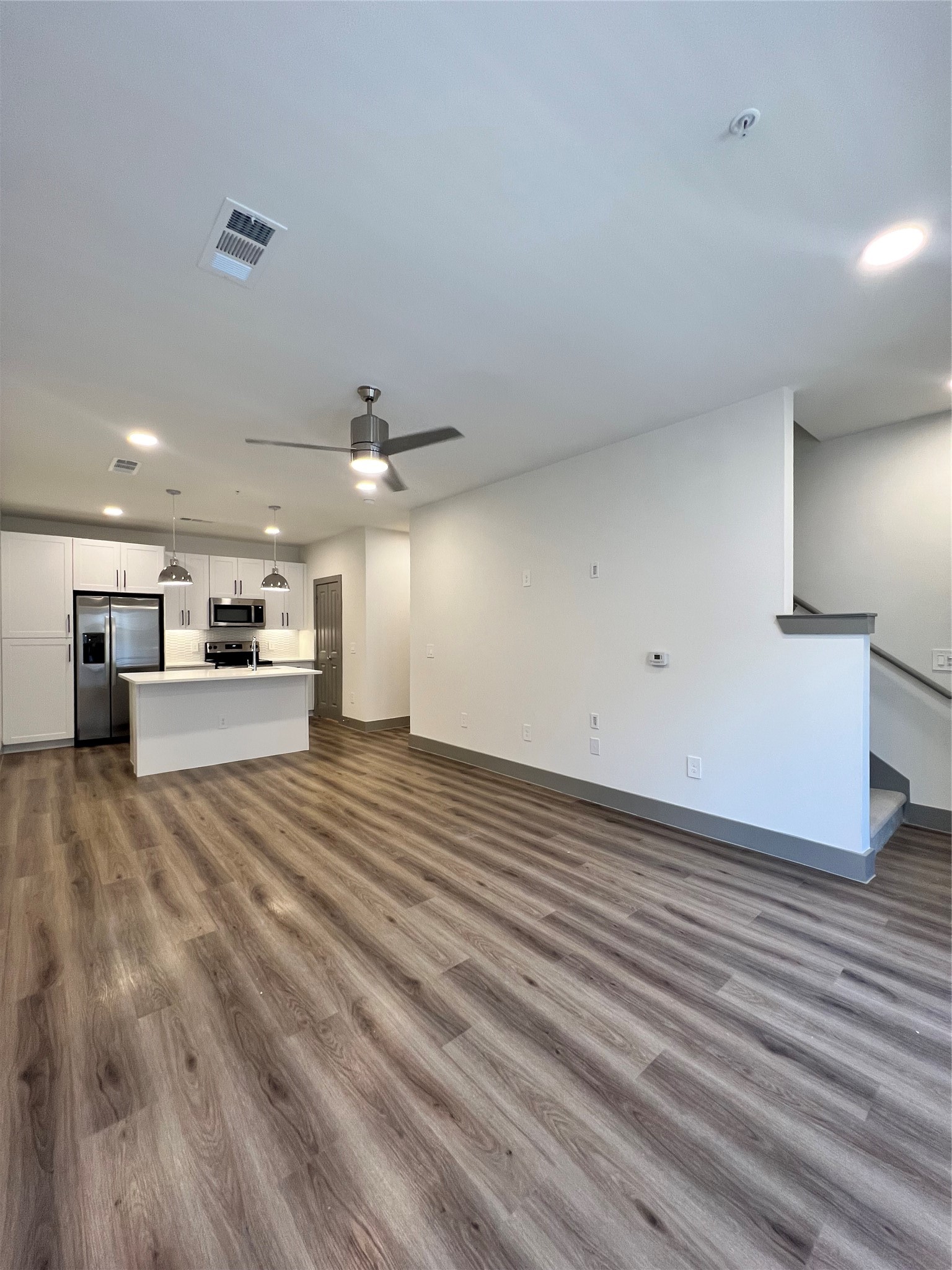 4020 Mcewen Road Farmers Branch TX 75244