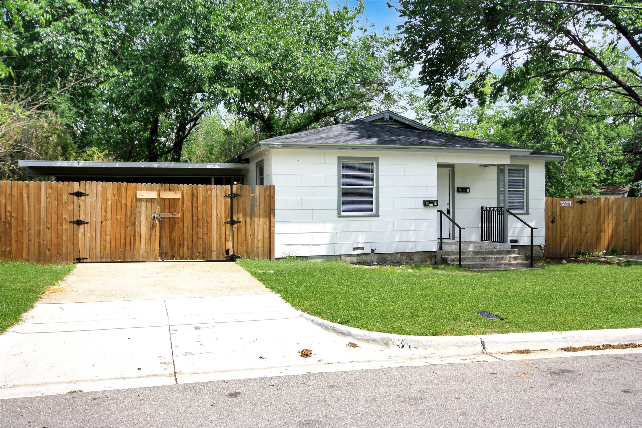 3109 Hunter Street Fort Worth TX 76112