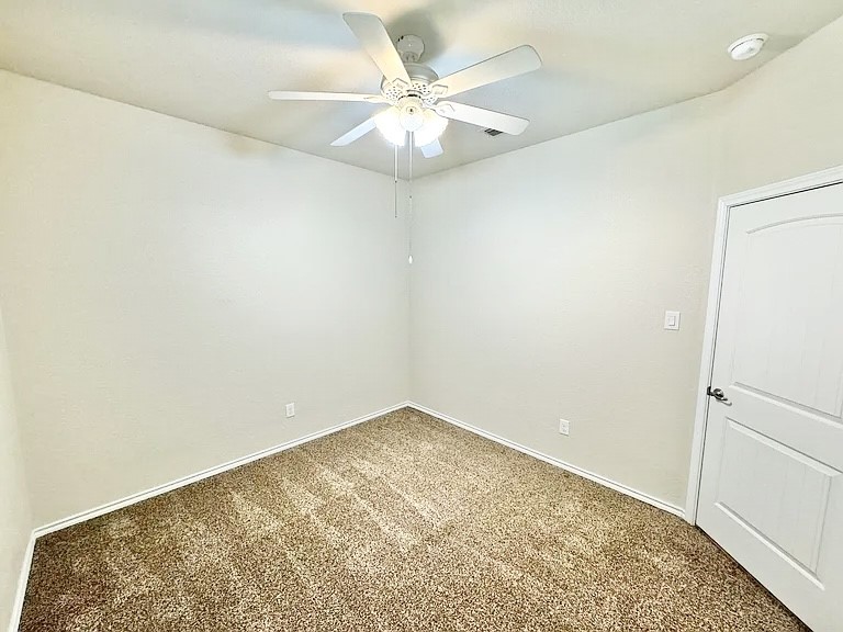 3020 Tamarack Lane Denton TX 76226