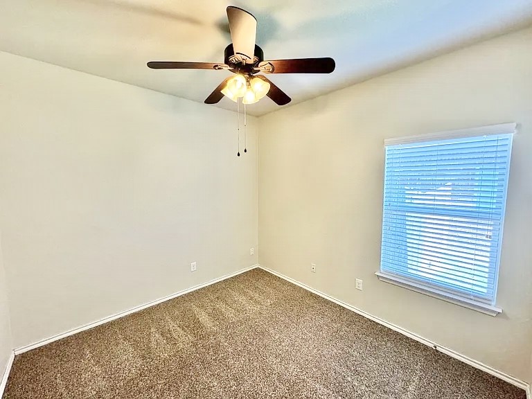 3020 Tamarack Lane Denton TX 76226