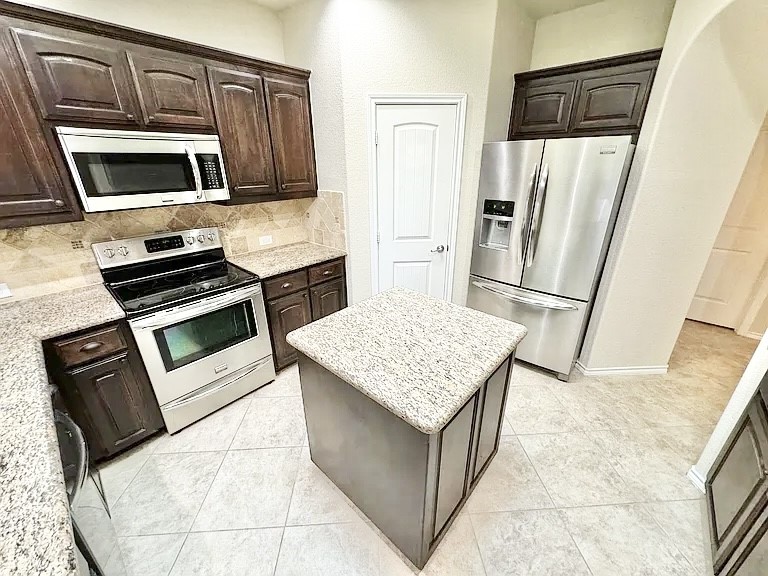 3020 Tamarack Lane Denton TX 76226