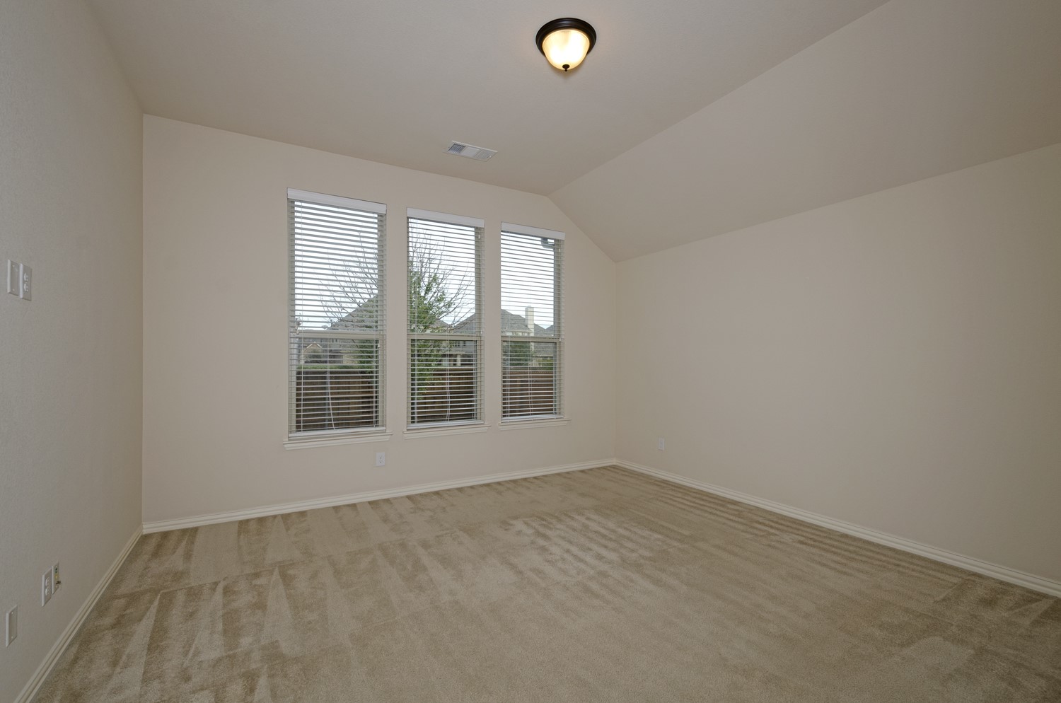 10876 Leesa Drive Mckinney TX 75072