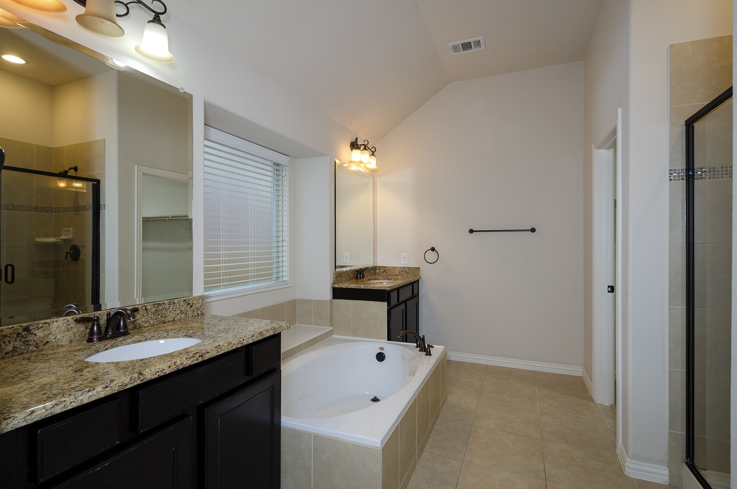 10876 Leesa Drive Mckinney TX 75072