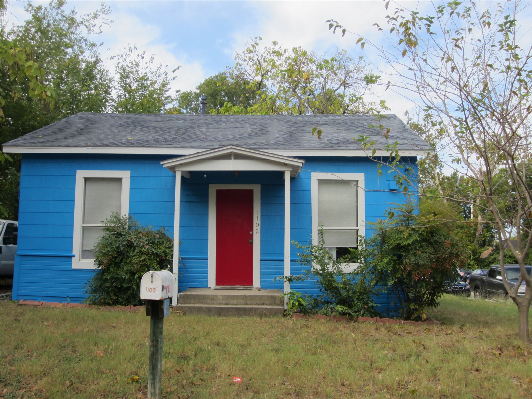 1102 Peak Street Denton TX 76201