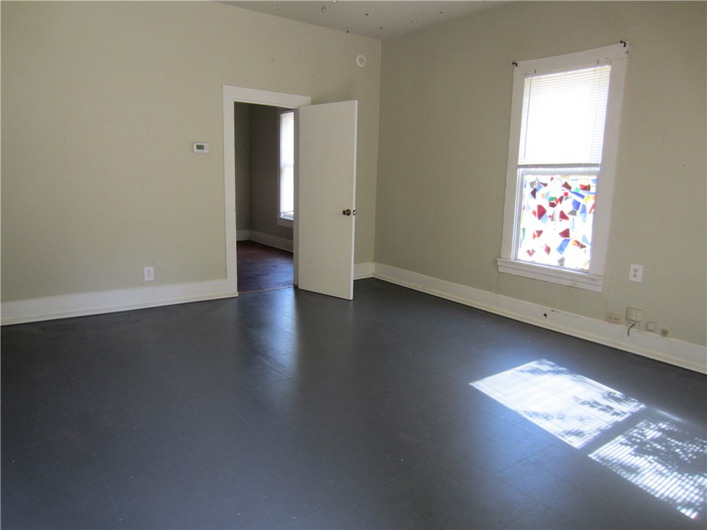 1102 Peak Street Denton TX 76201
