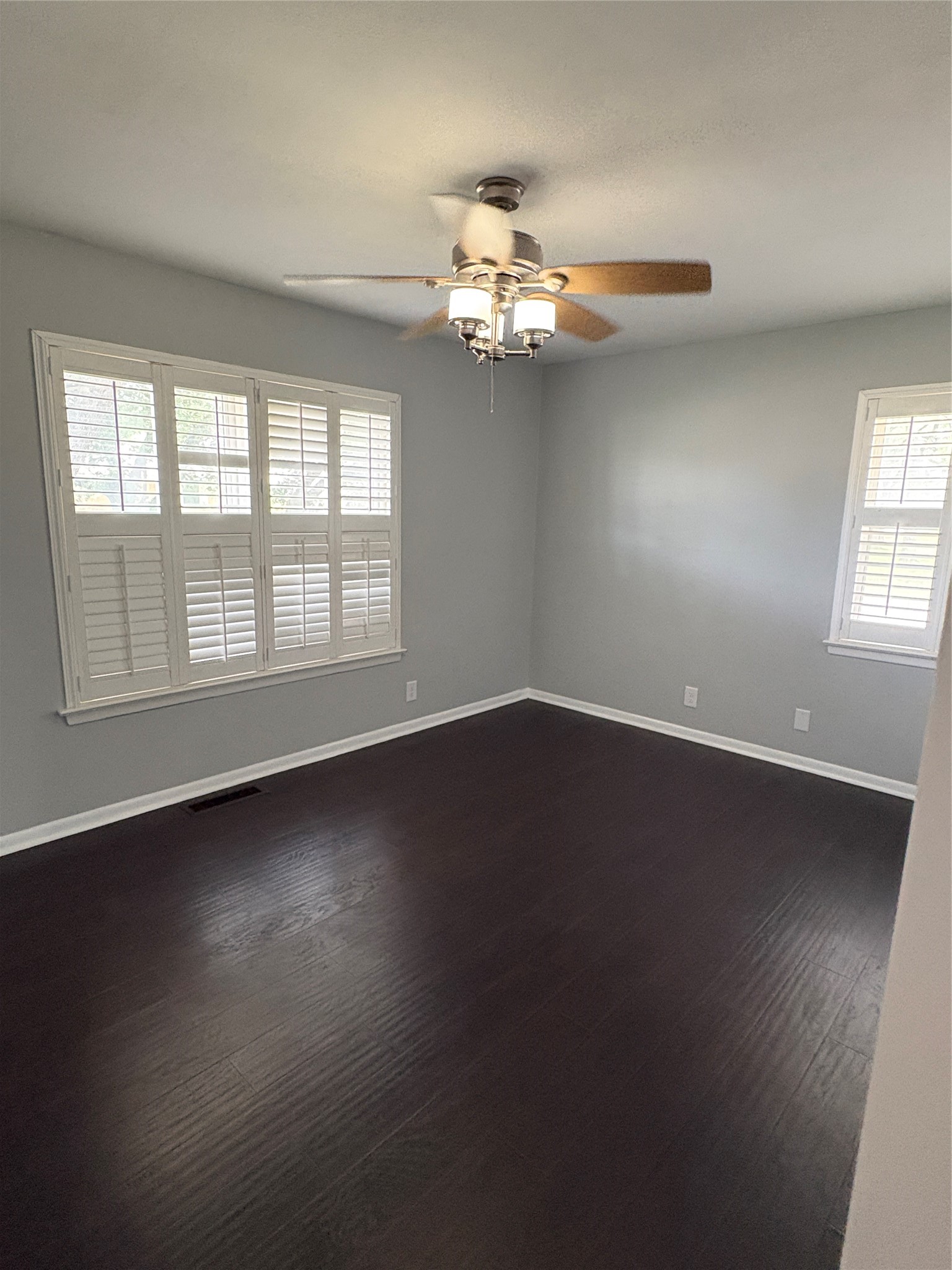 302 Van Rowe Avenue Duncanville TX 75116
