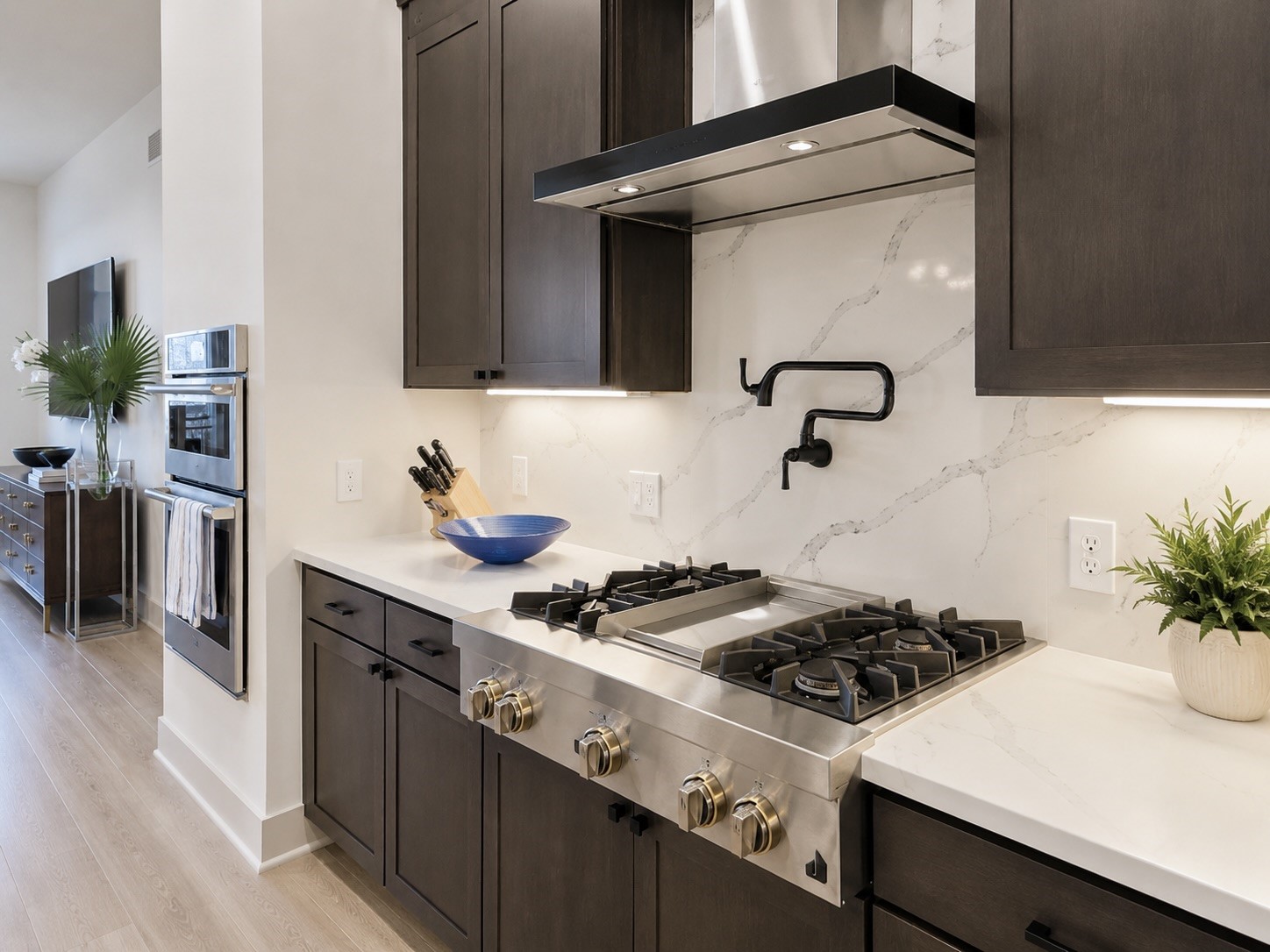 3330 Oak Grove Avenue Dallas TX 75204