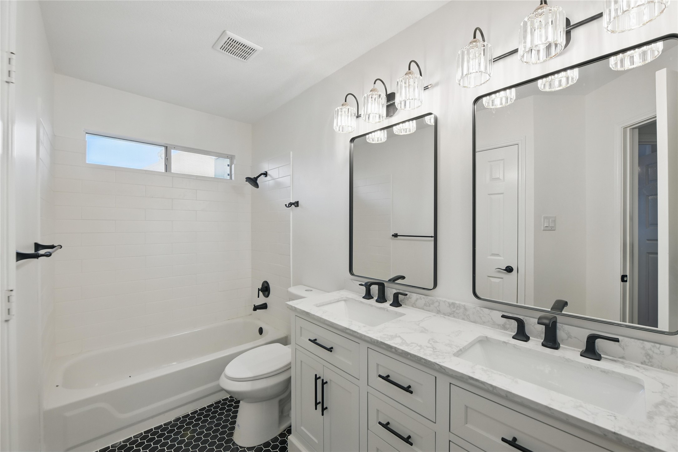 916 Sugarberry Lane Flower Mound TX 75028