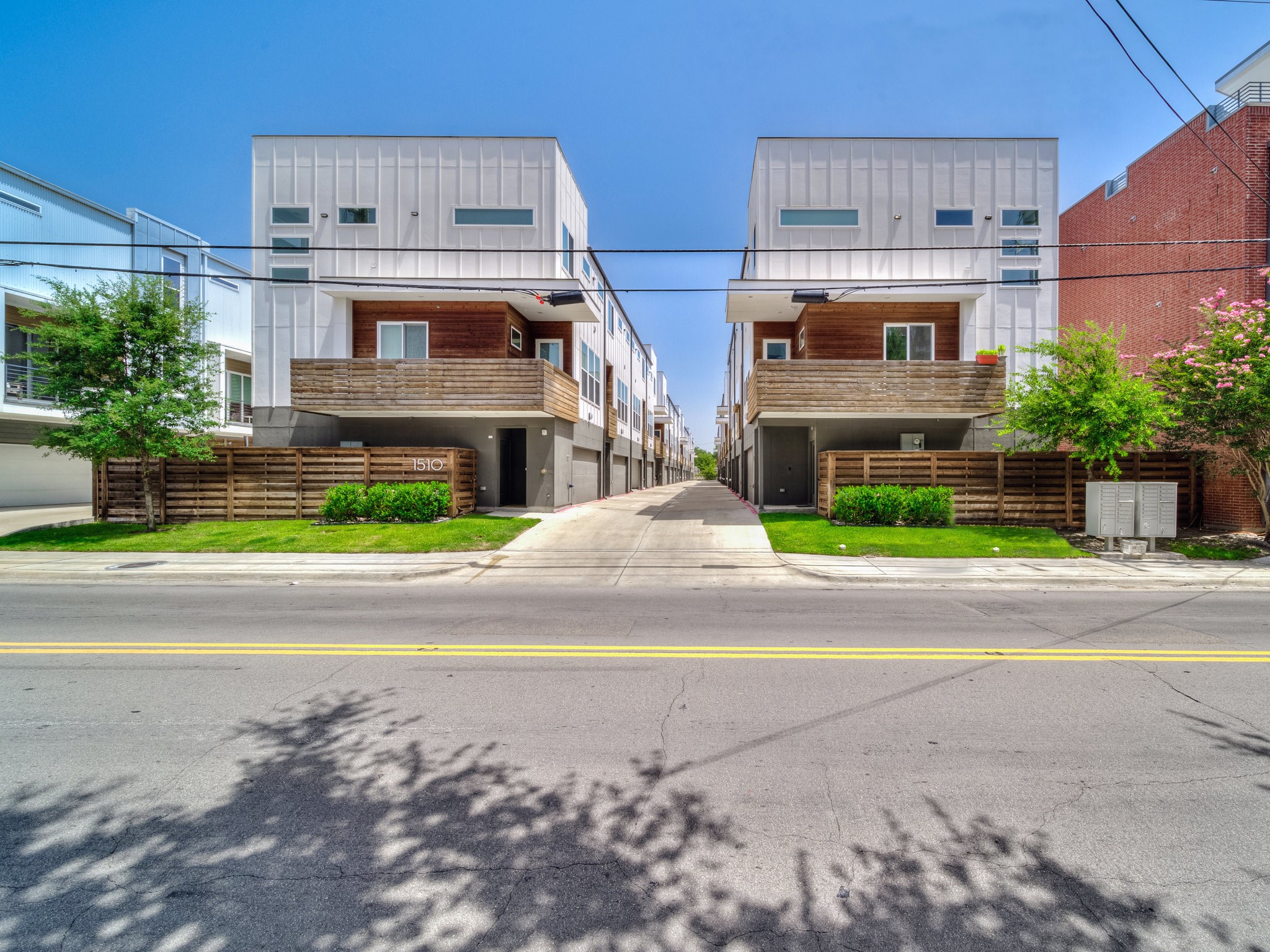 1510 N Washington Avenue Dallas TX 75204