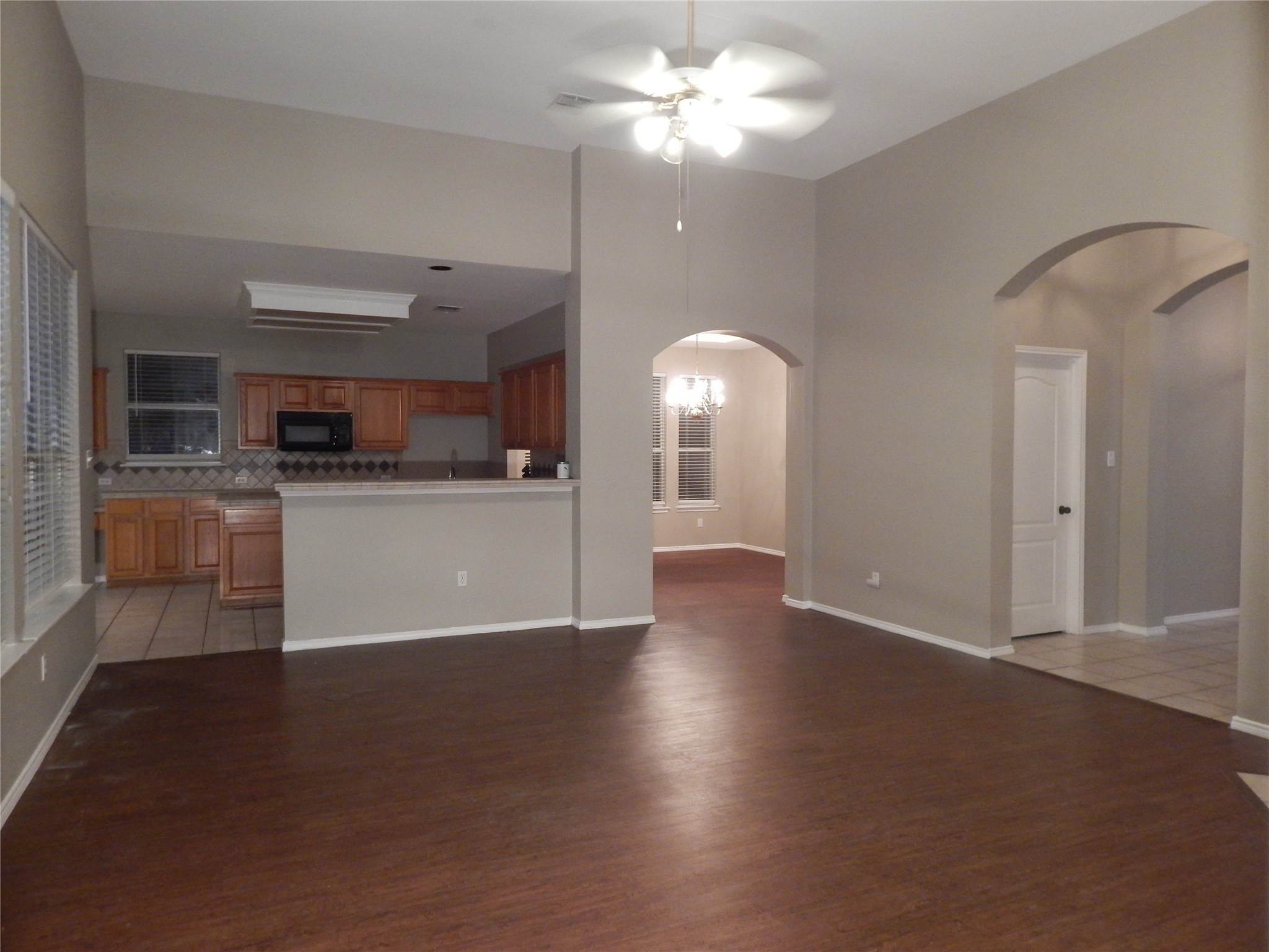 4836 Gloucester Drive Grand Prairie TX 75052