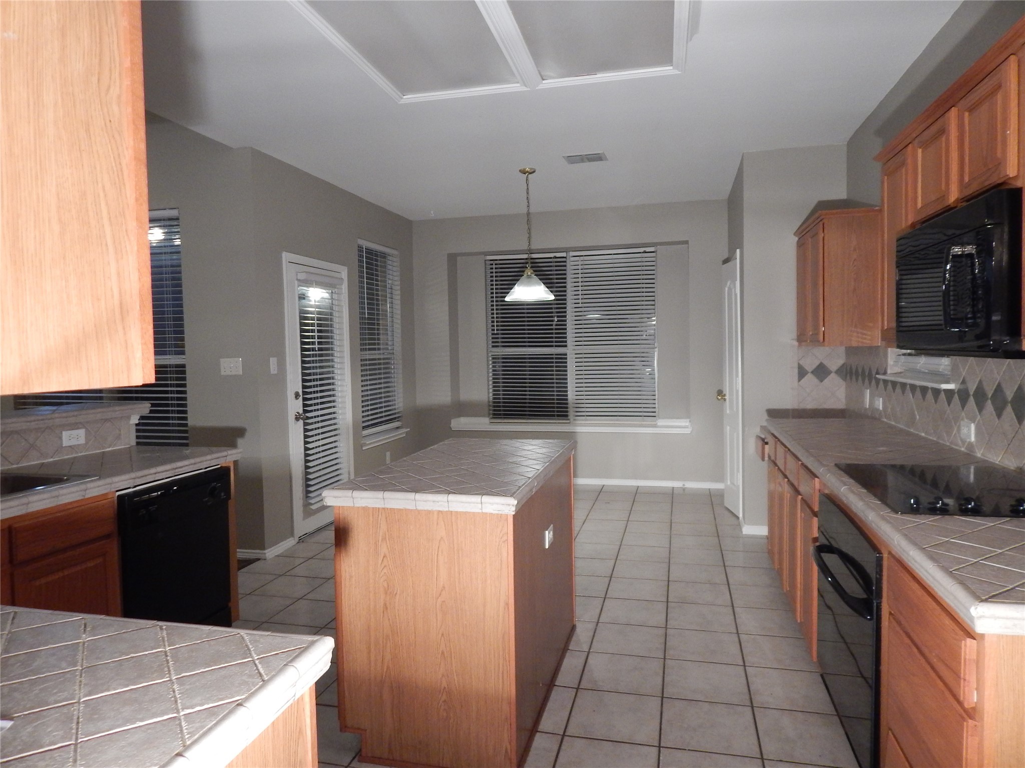 4836 Gloucester Drive Grand Prairie TX 75052