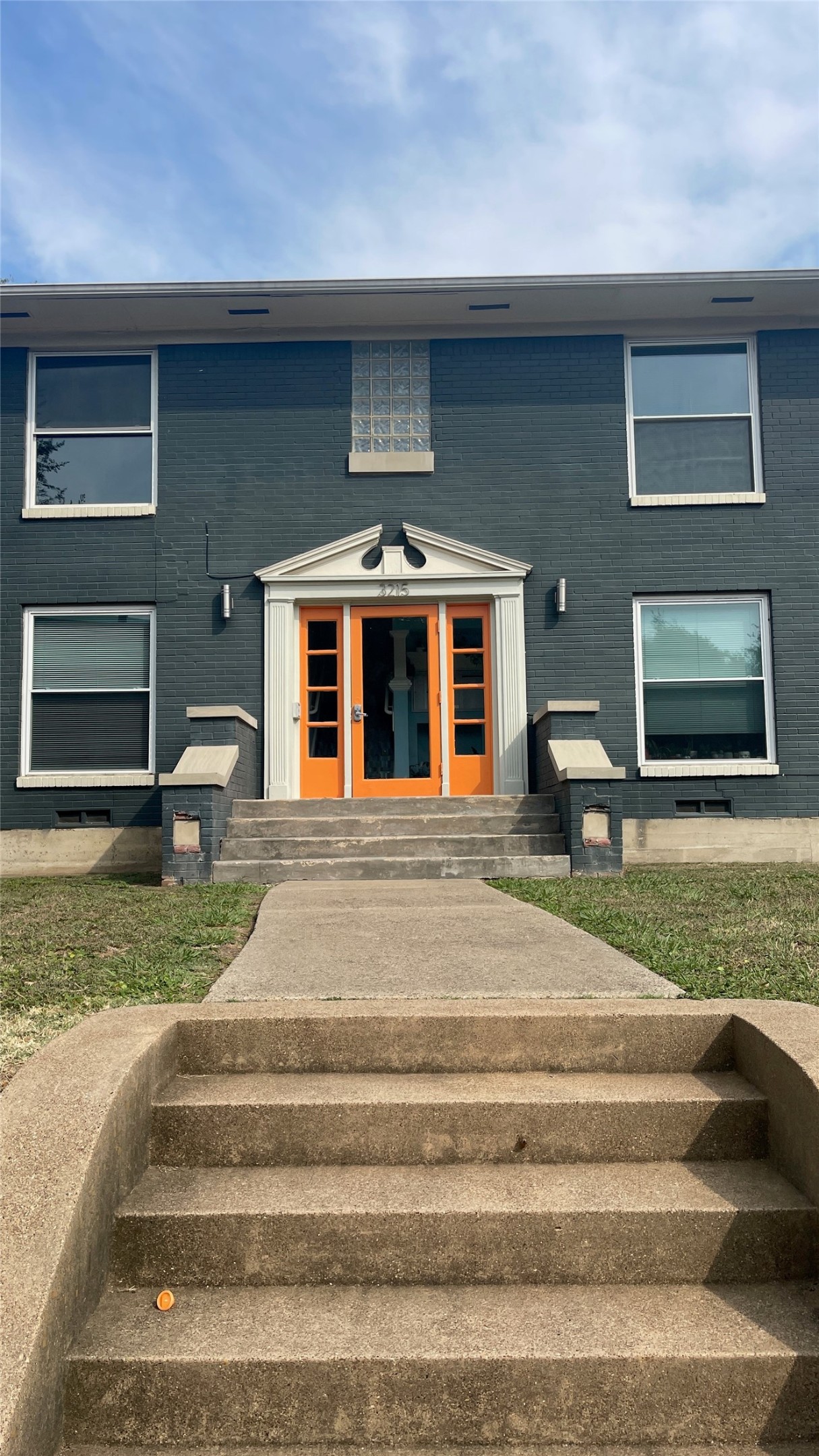 3215 Douglas Avenue Dallas TX 75219