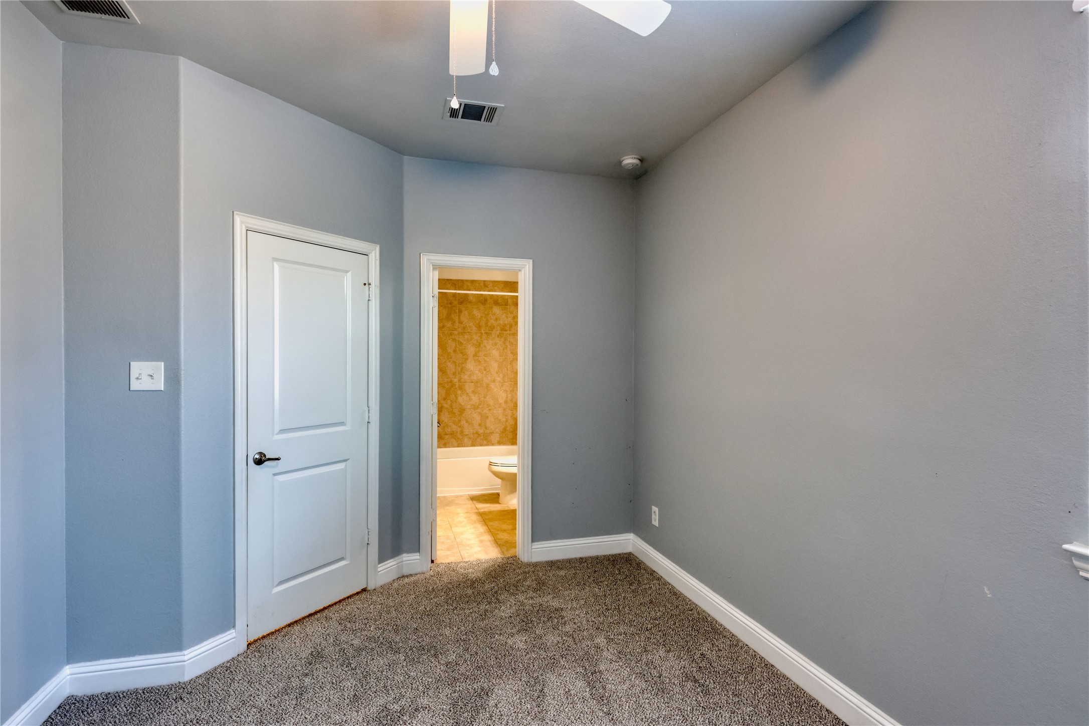 15421 Pioneer Bluff Trail Fort Worth TX 76262