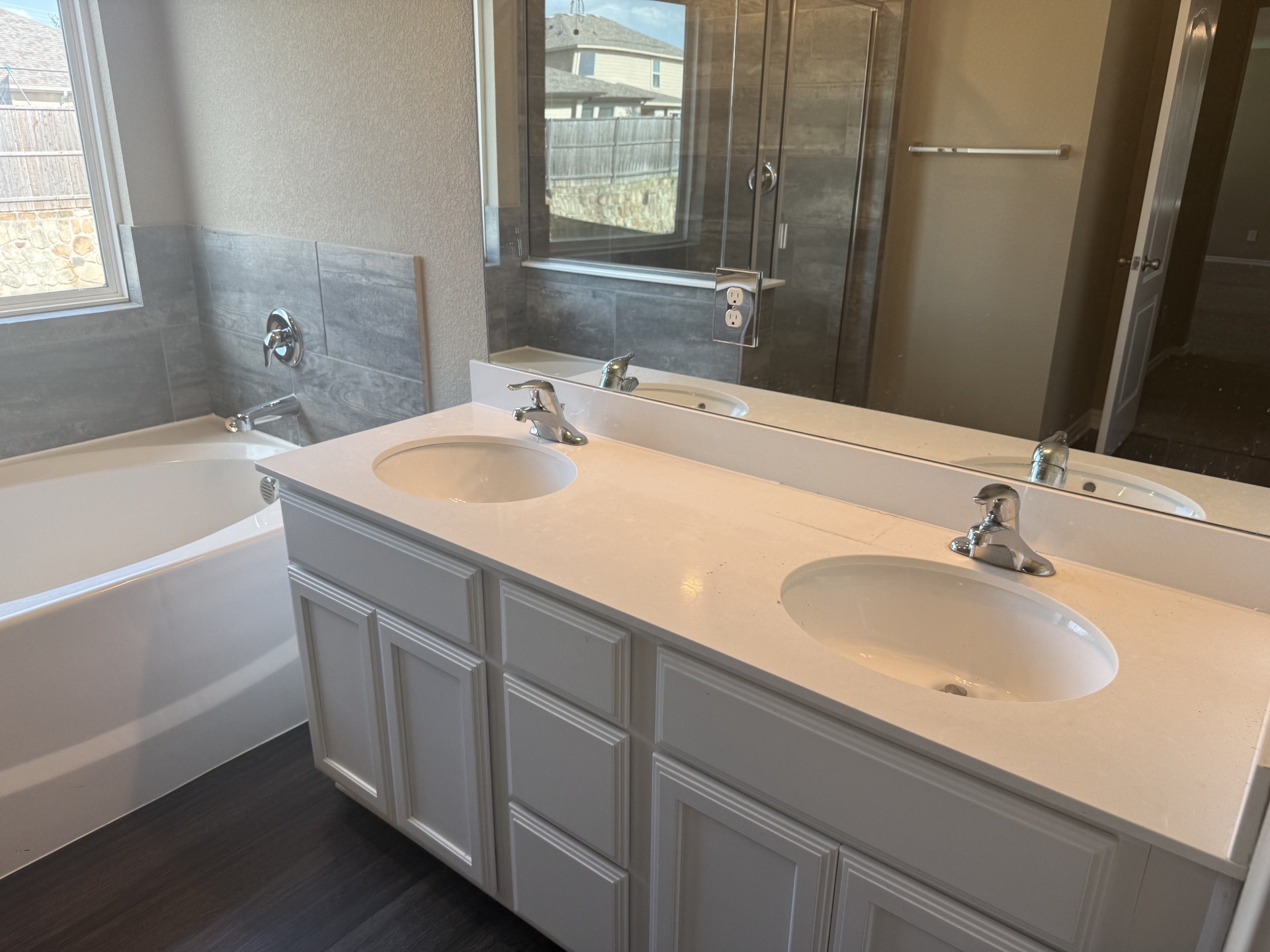 2612 Wesley Avenue Aubrey TX 76227