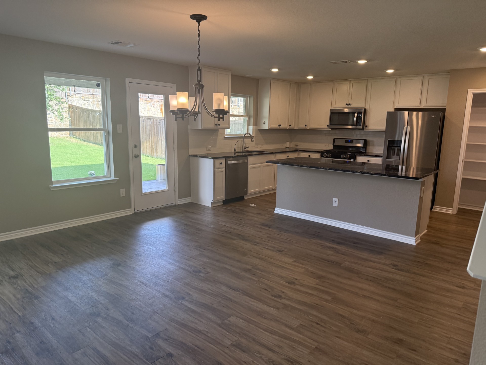 2612 Wesley Avenue Aubrey TX 76227