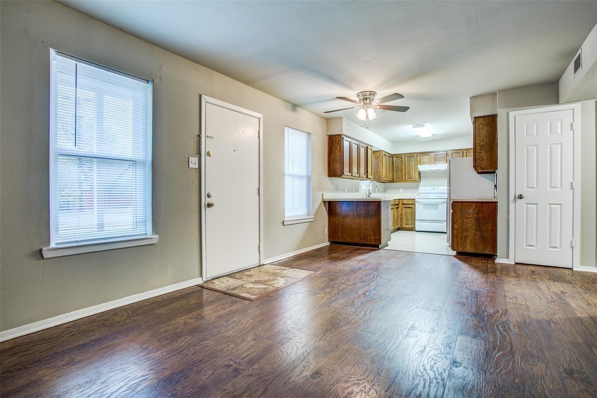 3825 Camelot Street Denton TX 76209