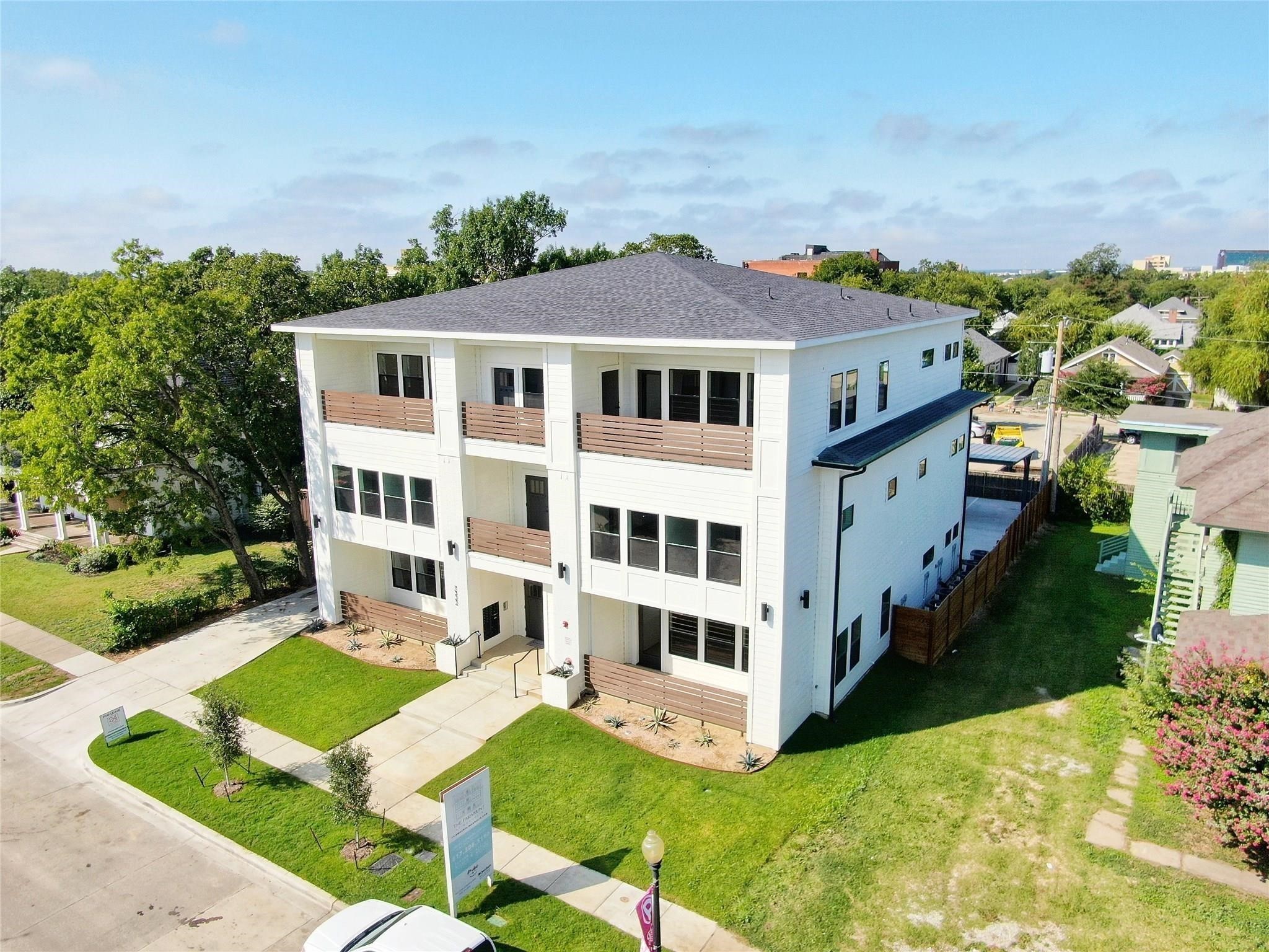 1322 Lipscomb Street Fort Worth TX 76104