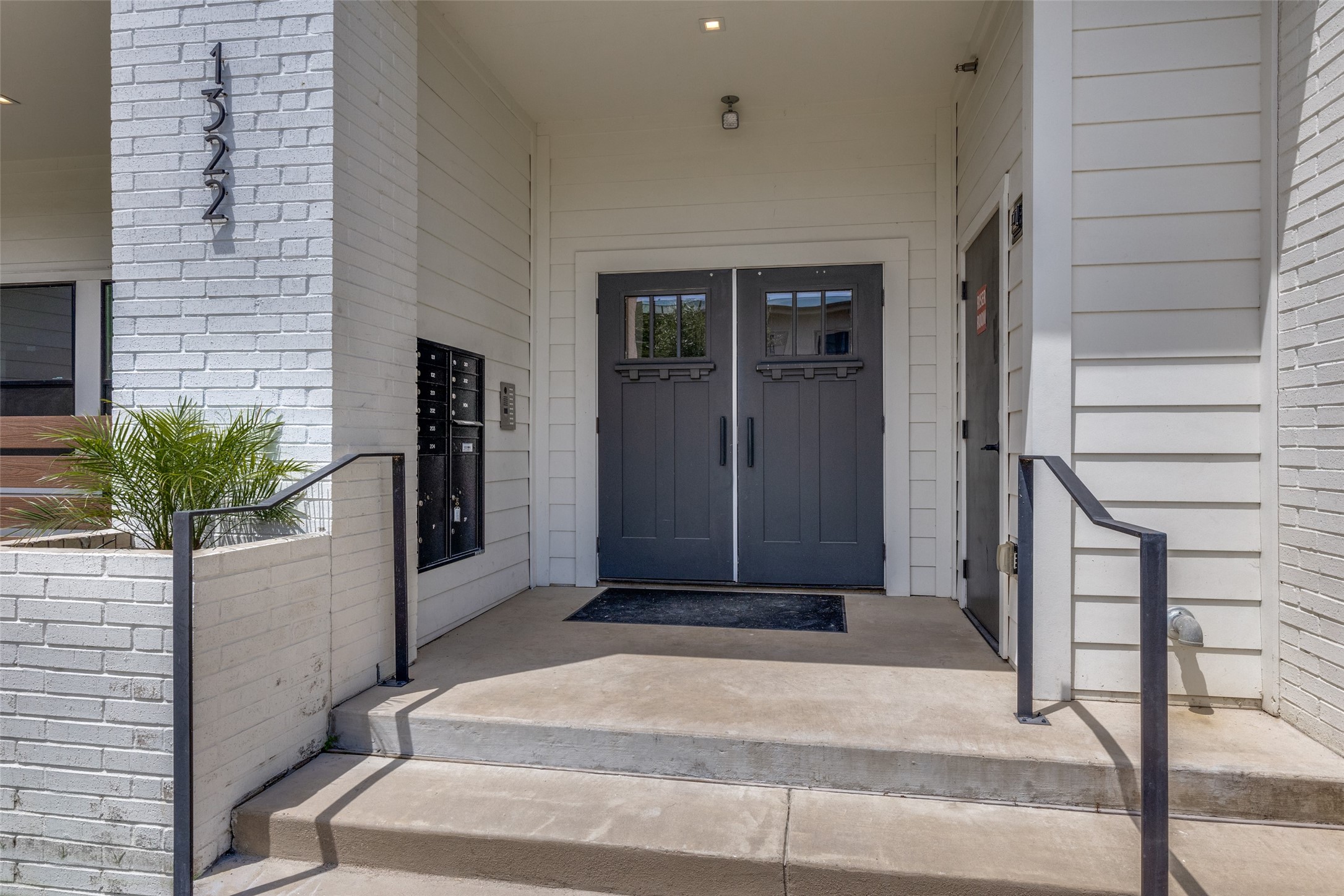 1322 Lipscomb Street Fort Worth TX 76104