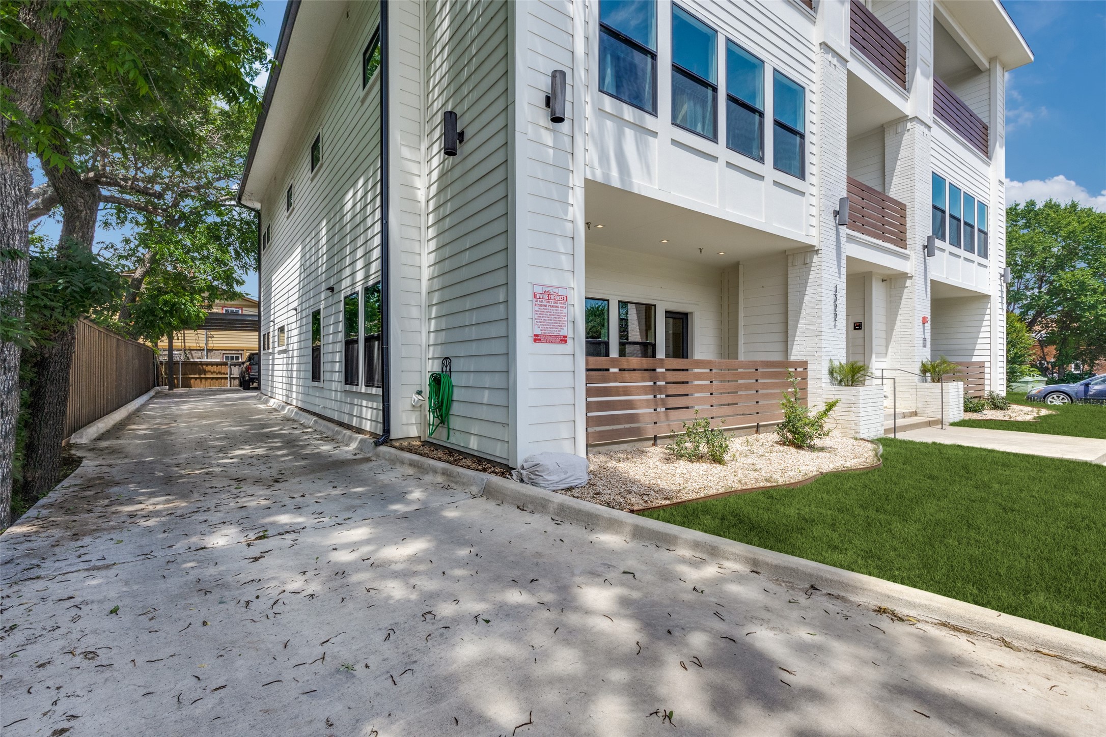 1322 Lipscomb Street Fort Worth TX 76104