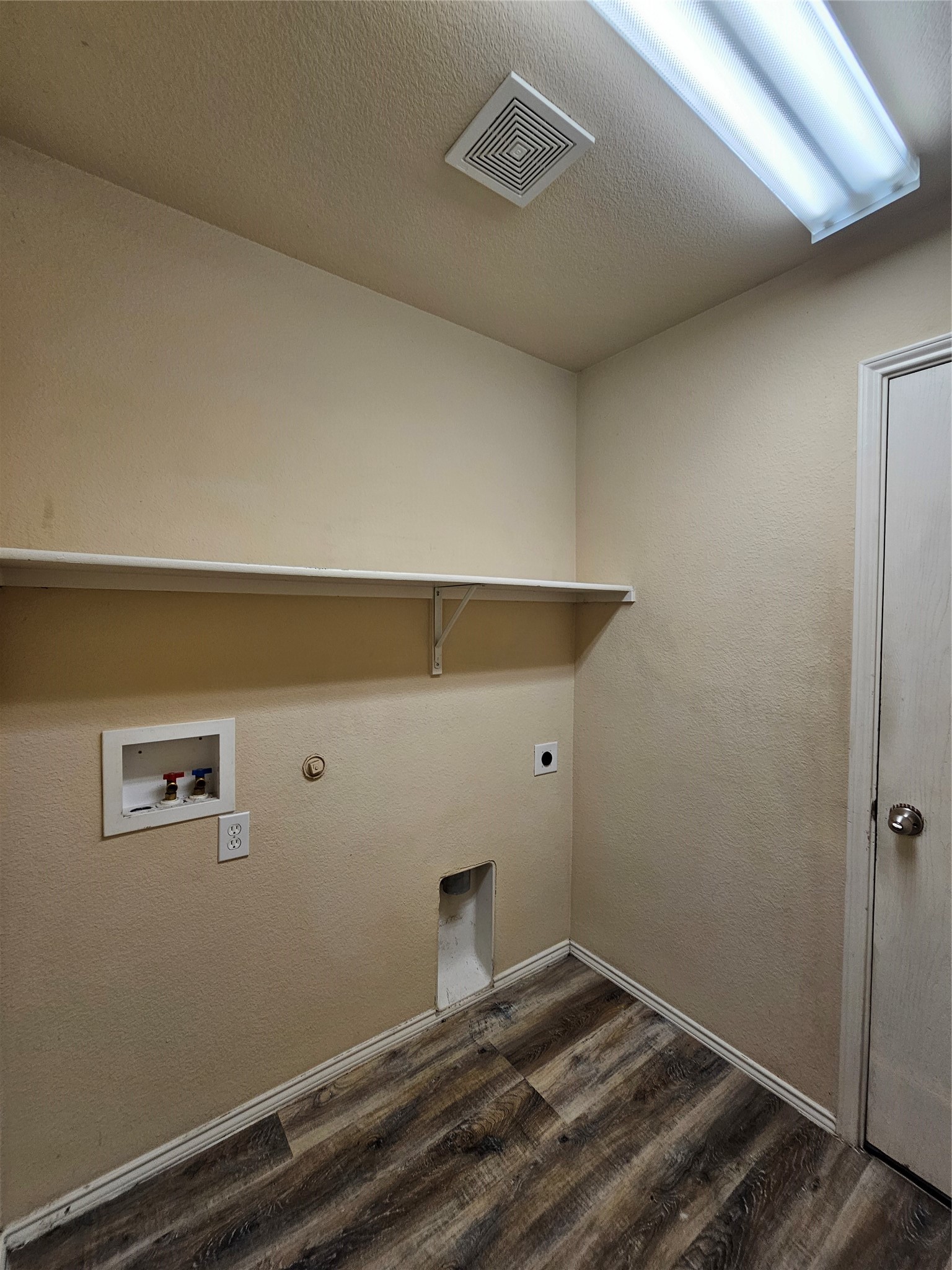 1829 Nightingale Drive Aubrey TX 76227