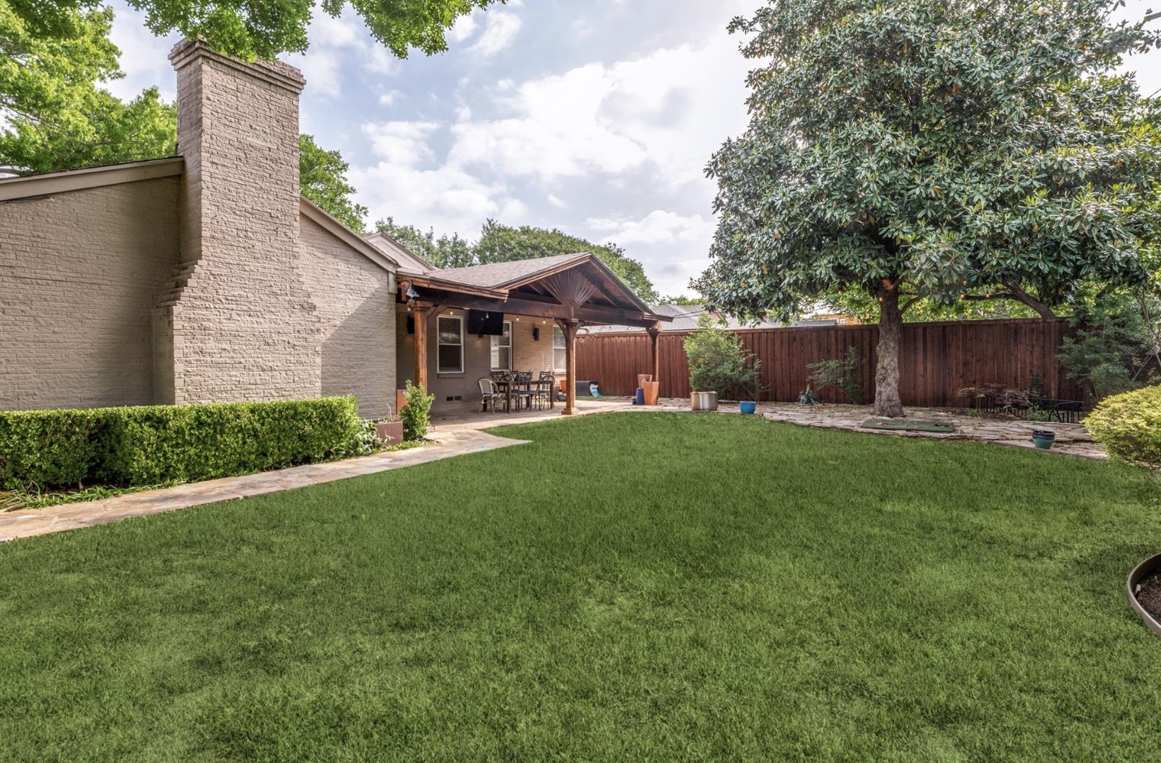 5820 Forest Lane Dallas TX 75230